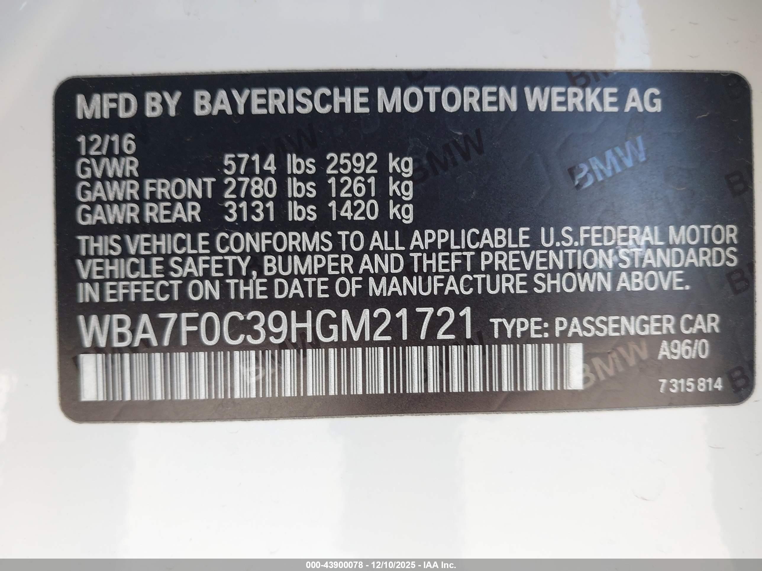 BMW 750I image 9