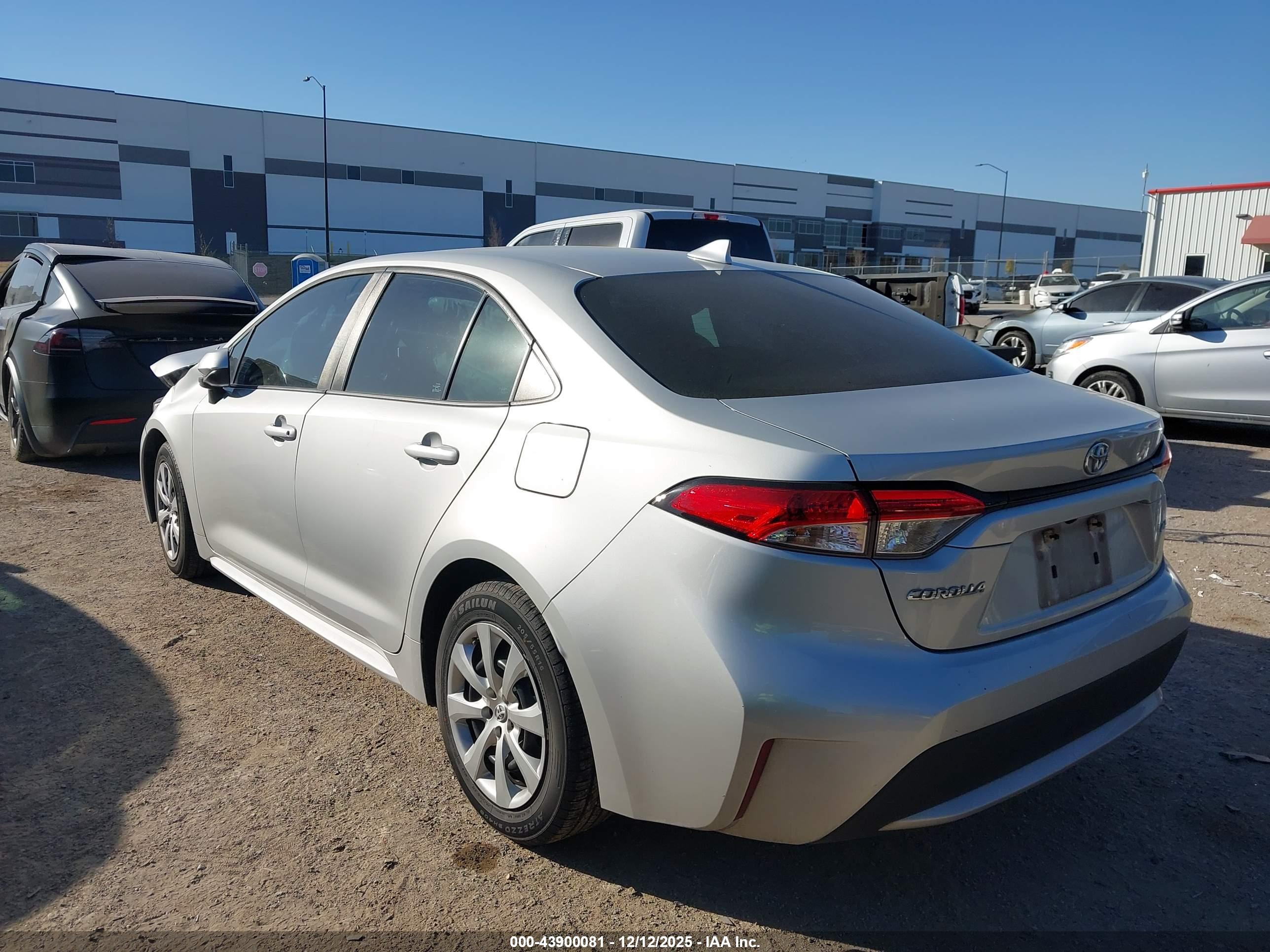 TOYOTA COROLLA image 3