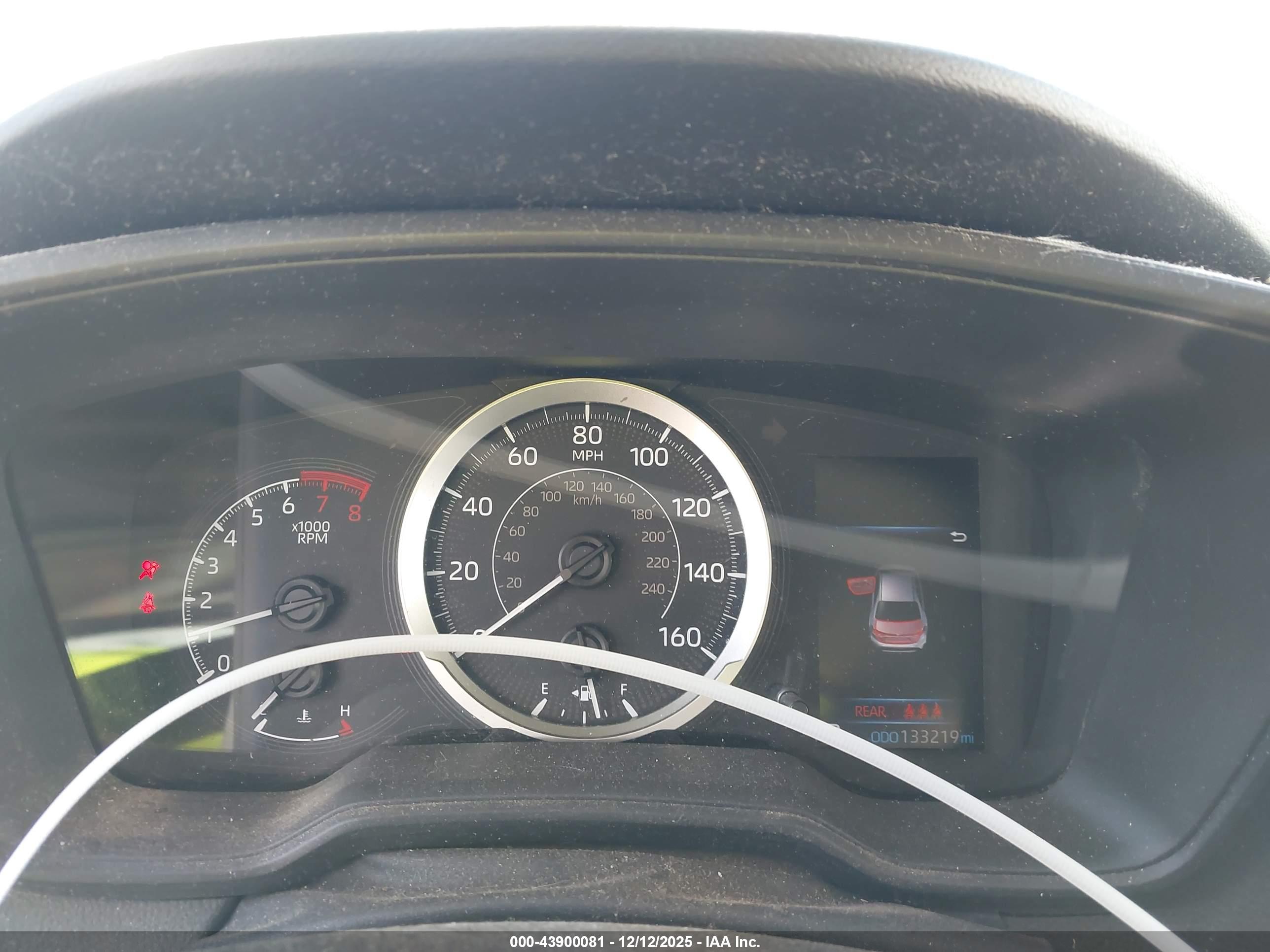 TOYOTA COROLLA image 7