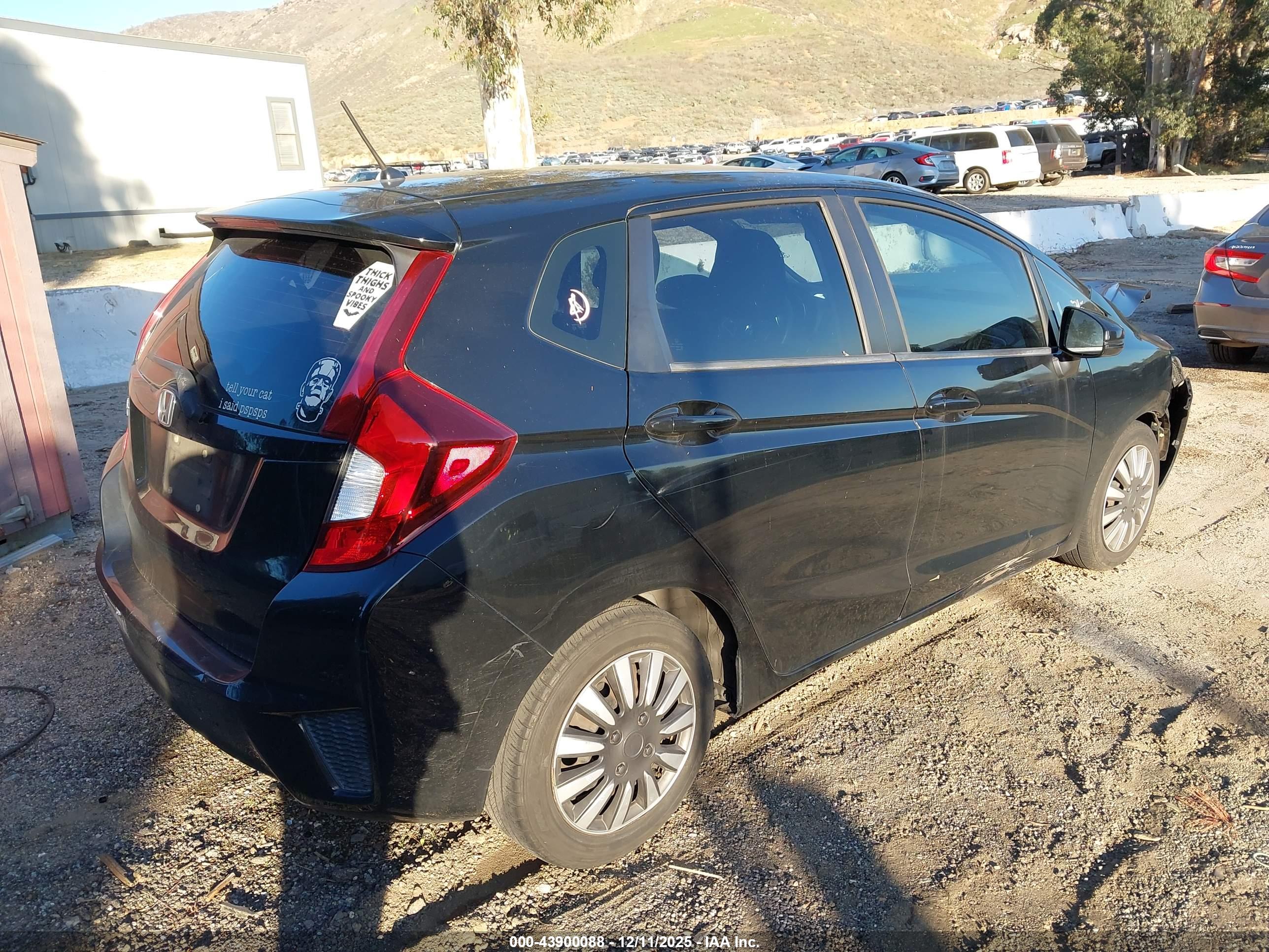 HONDA FIT image 4
