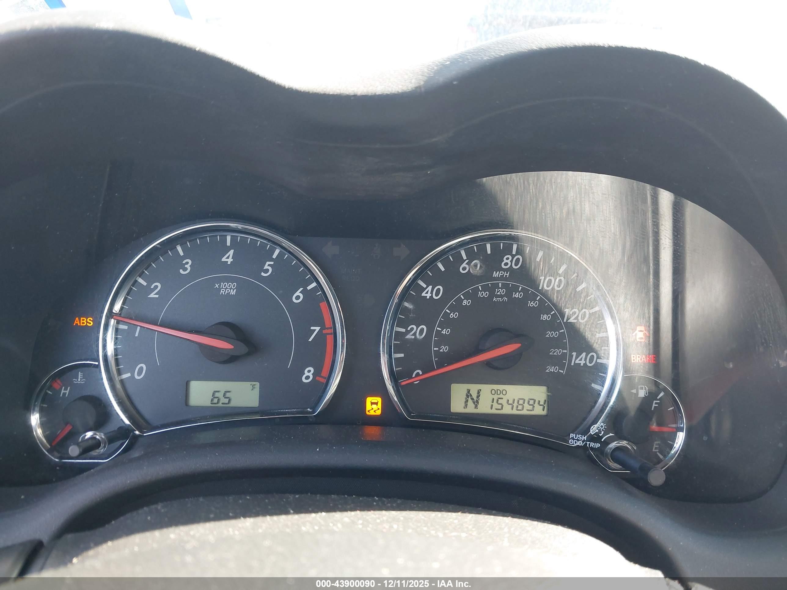 TOYOTA COROLLA image 7