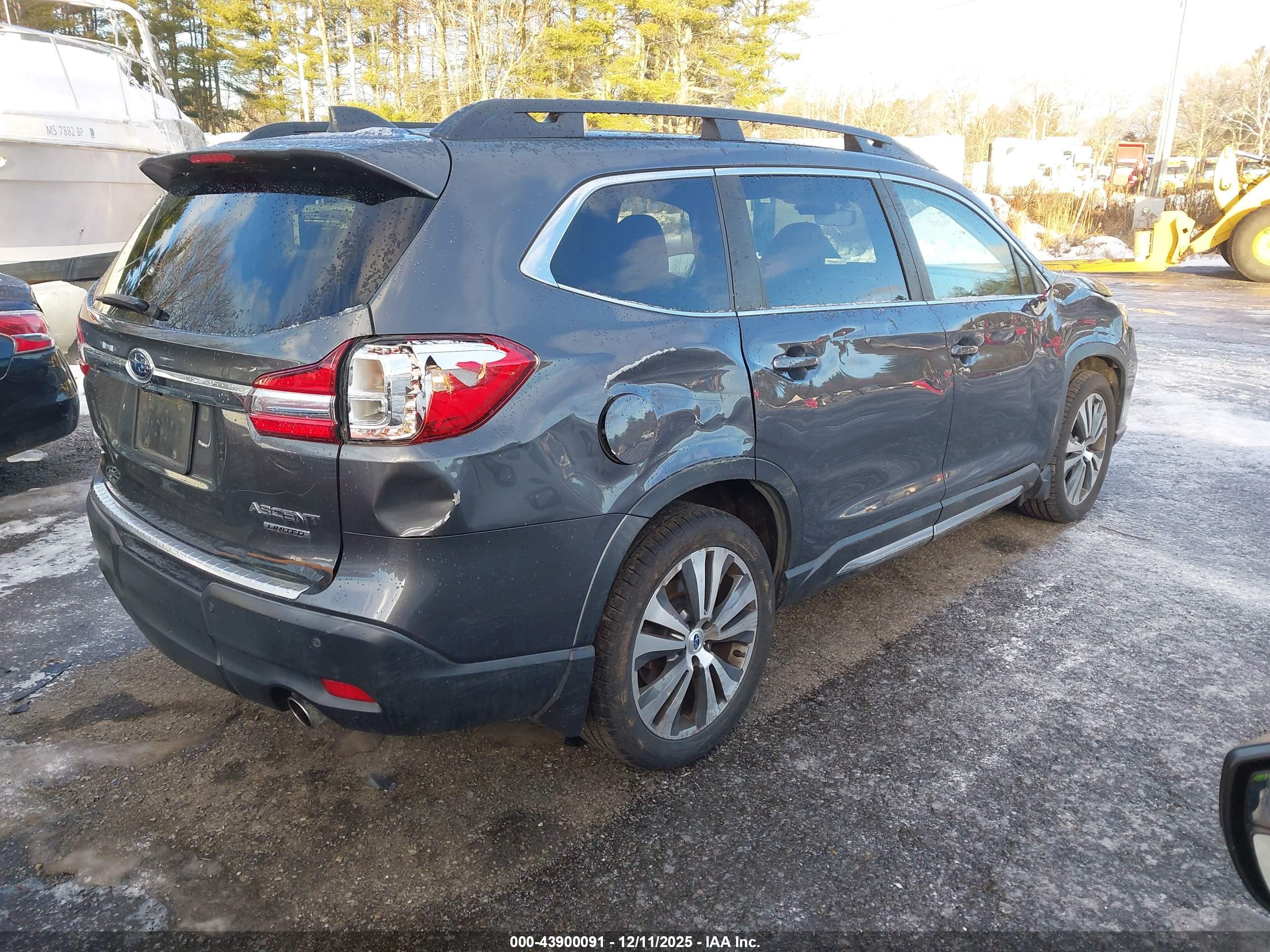 SUBARU ASCENT image 4