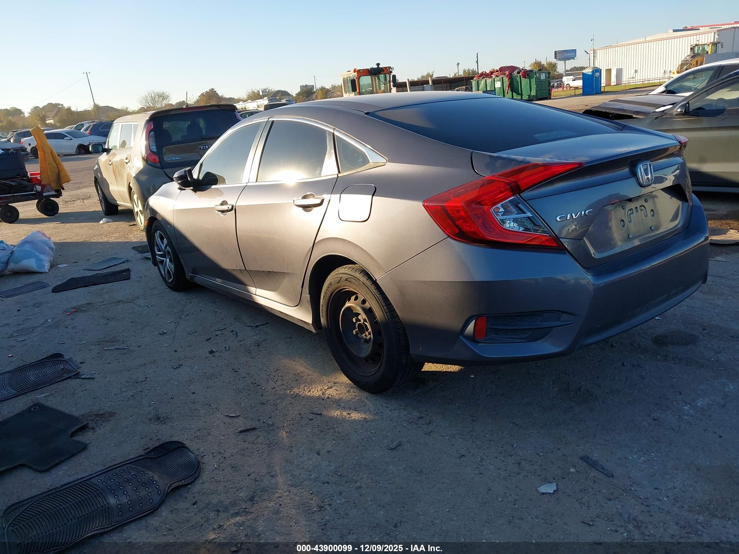HONDA CIVIC image 3