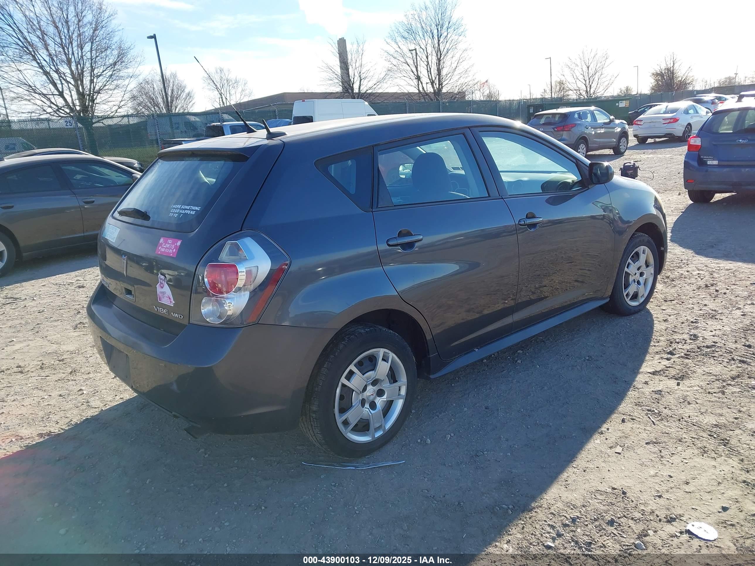 PONTIAC VIBE image 4