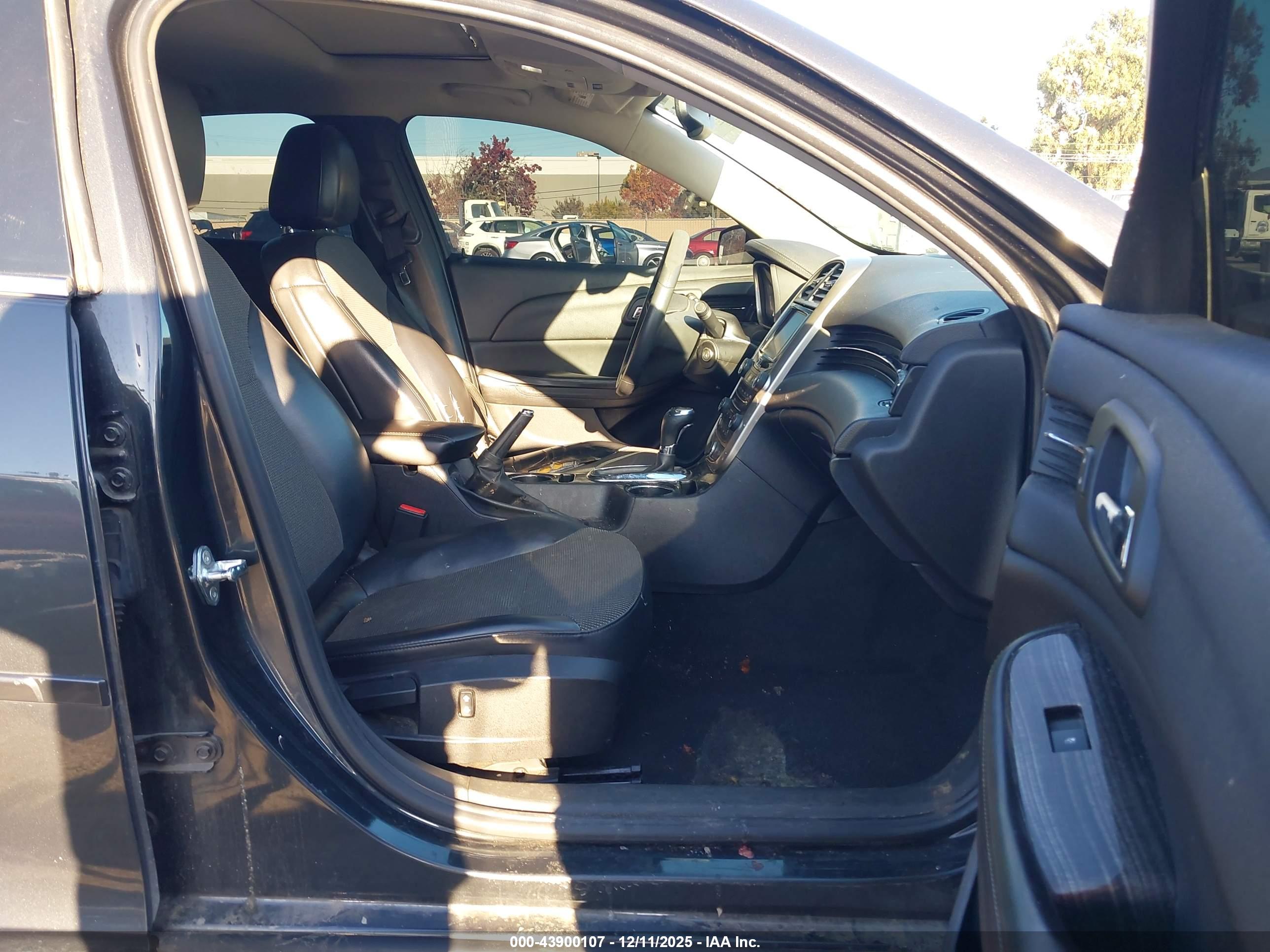 CHEVROLET MALIBU image 5