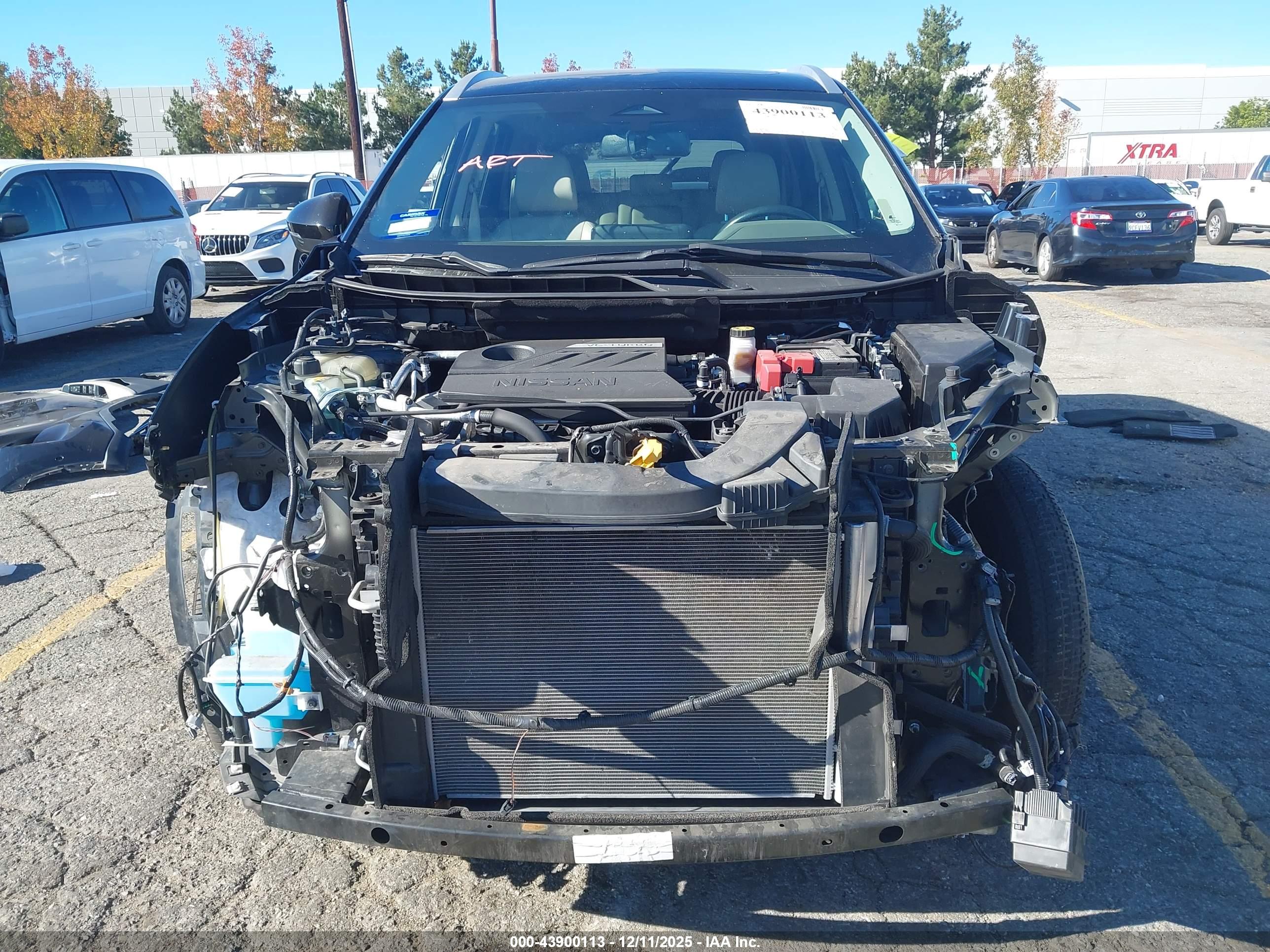 NISSAN ROGUE image 6