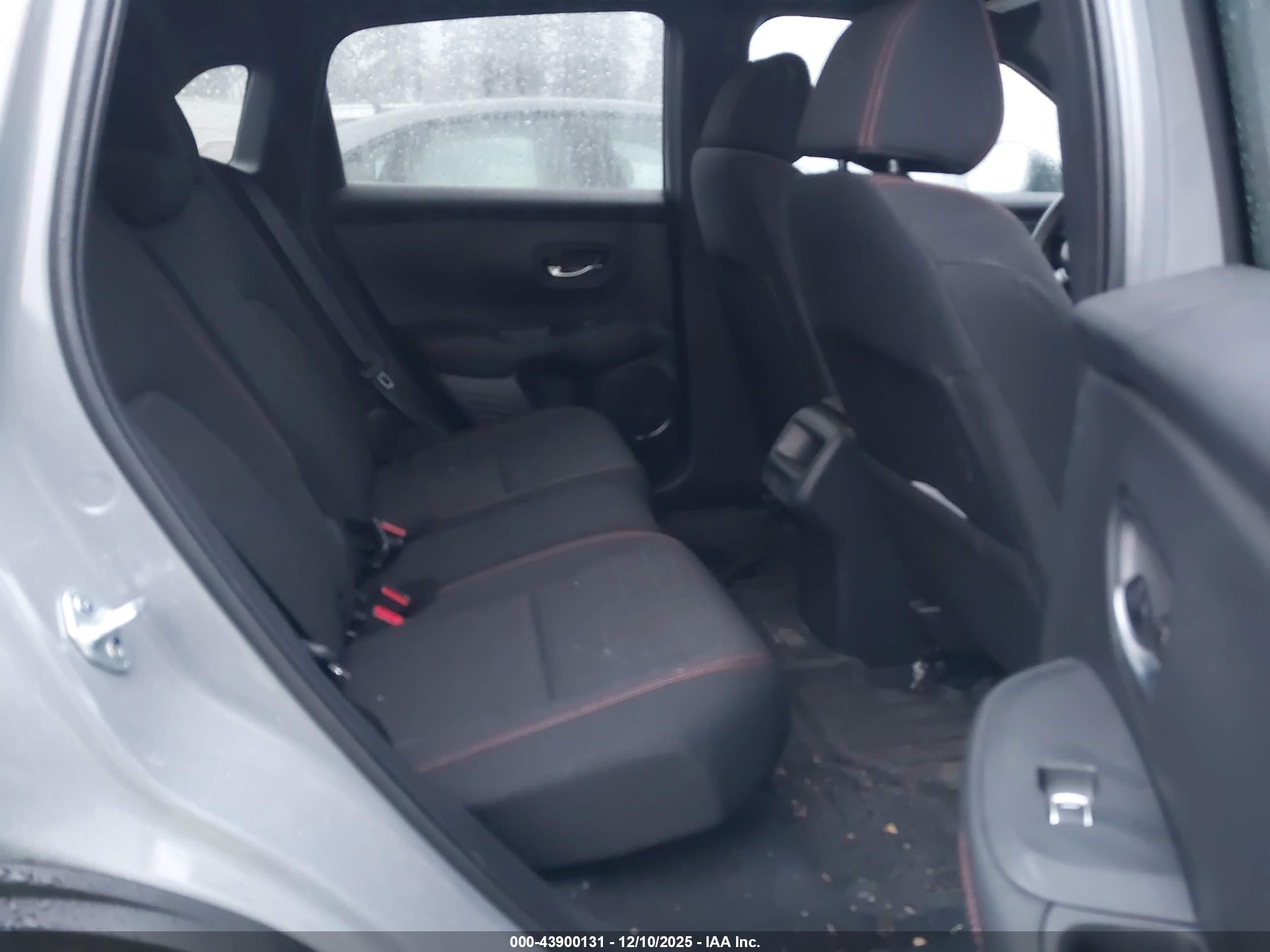HONDA HR-V image 8