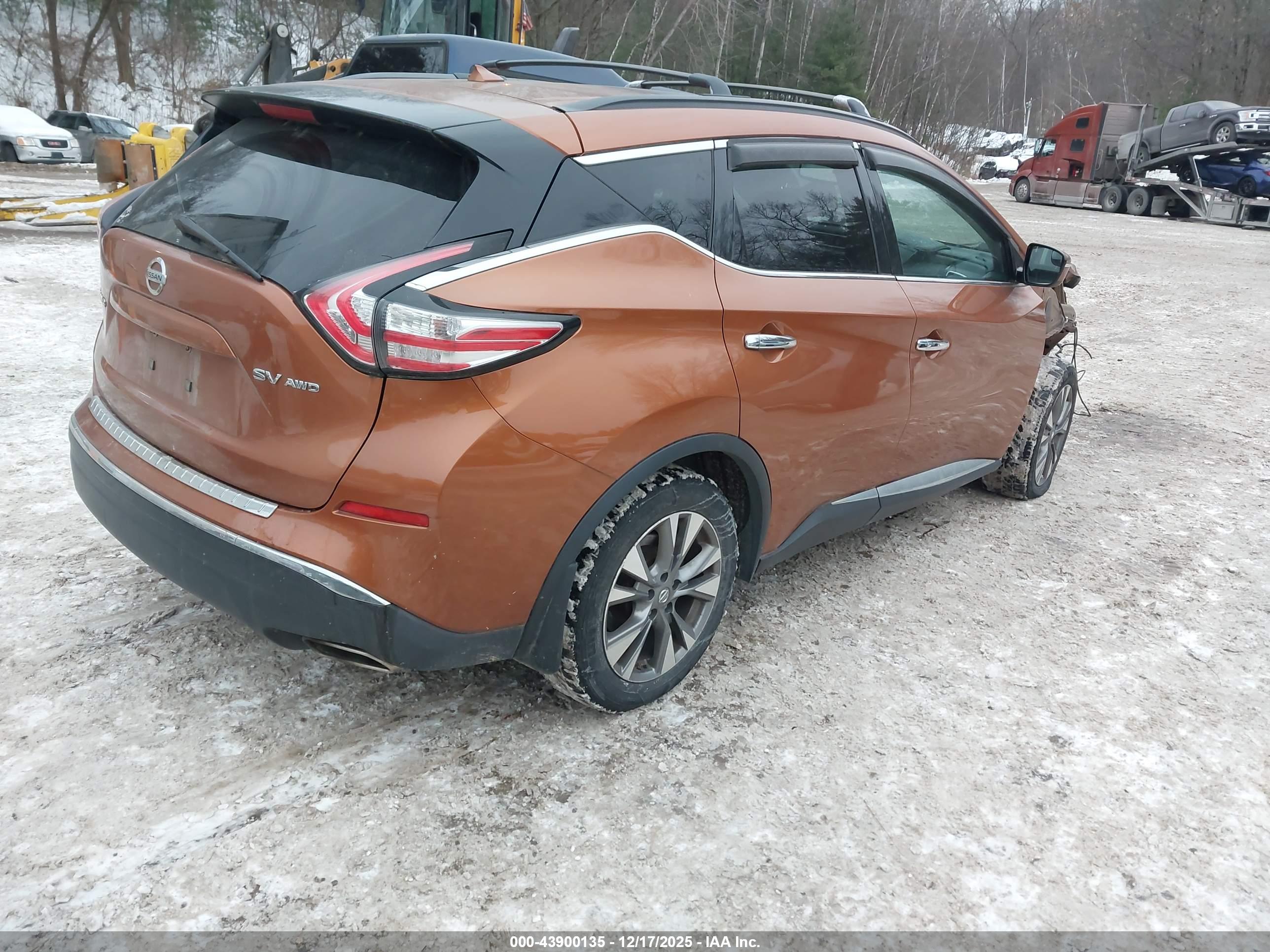 NISSAN MURANO image 4