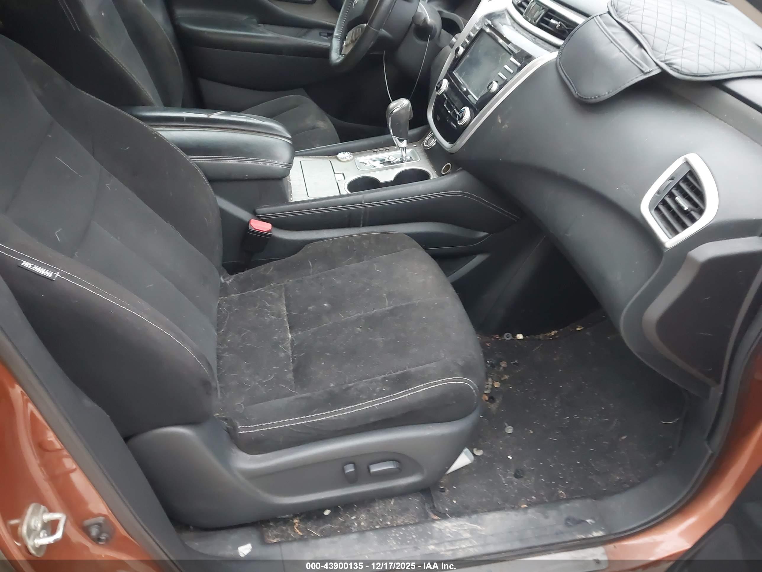 NISSAN MURANO image 5
