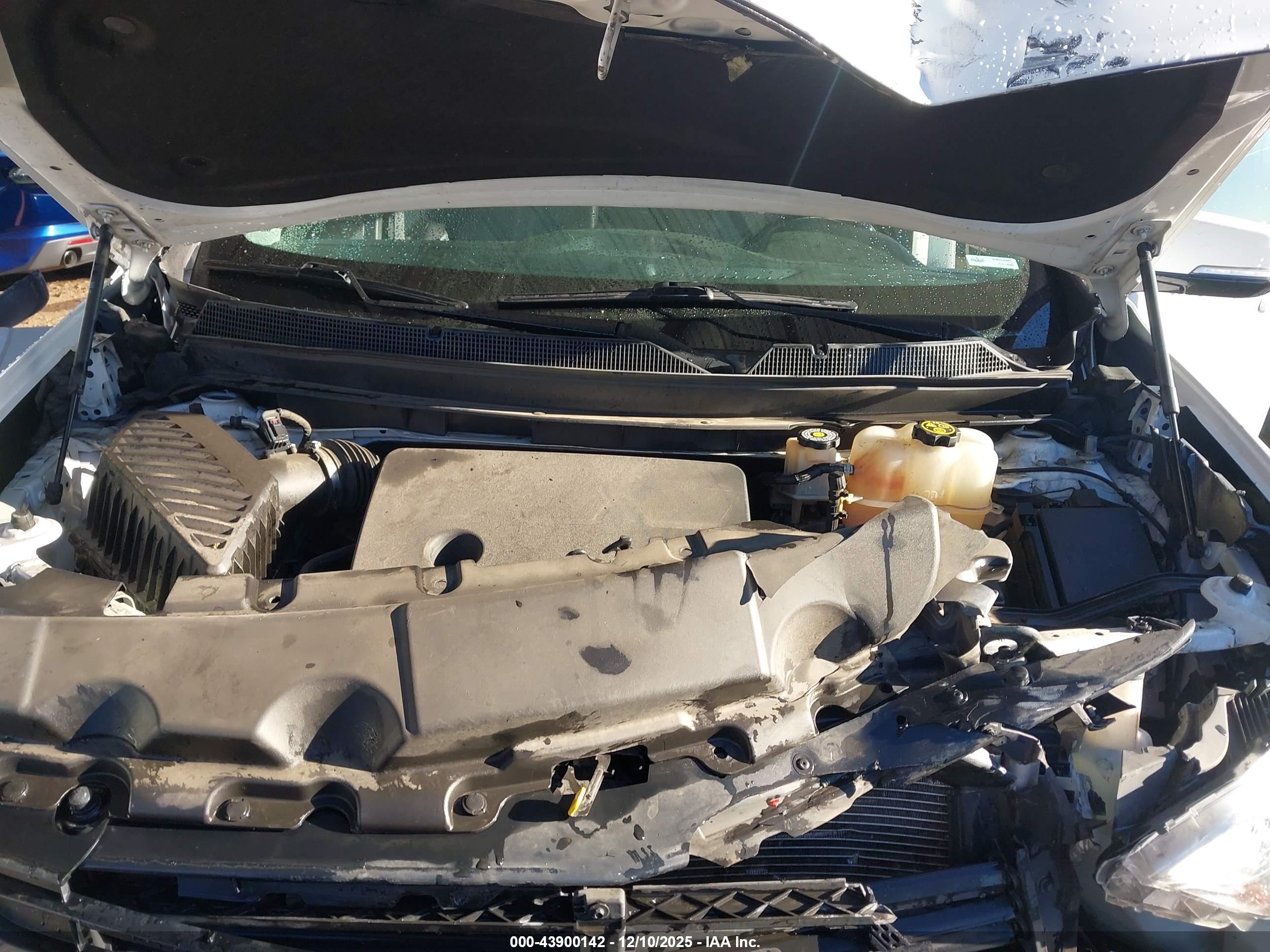 CHEVROLET TRAVERSE image 10