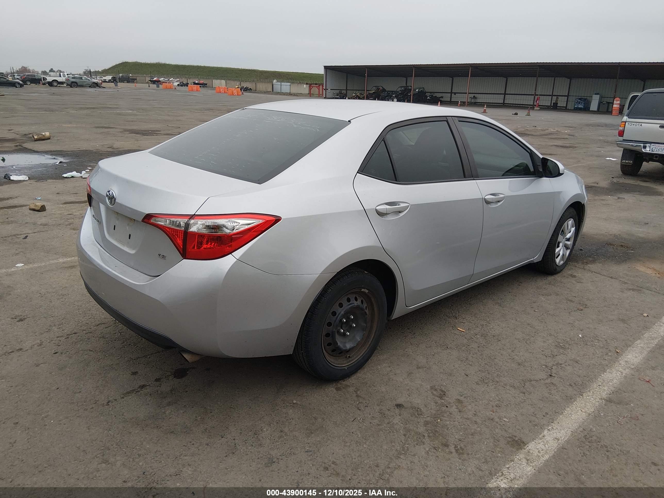 TOYOTA COROLLA image 4