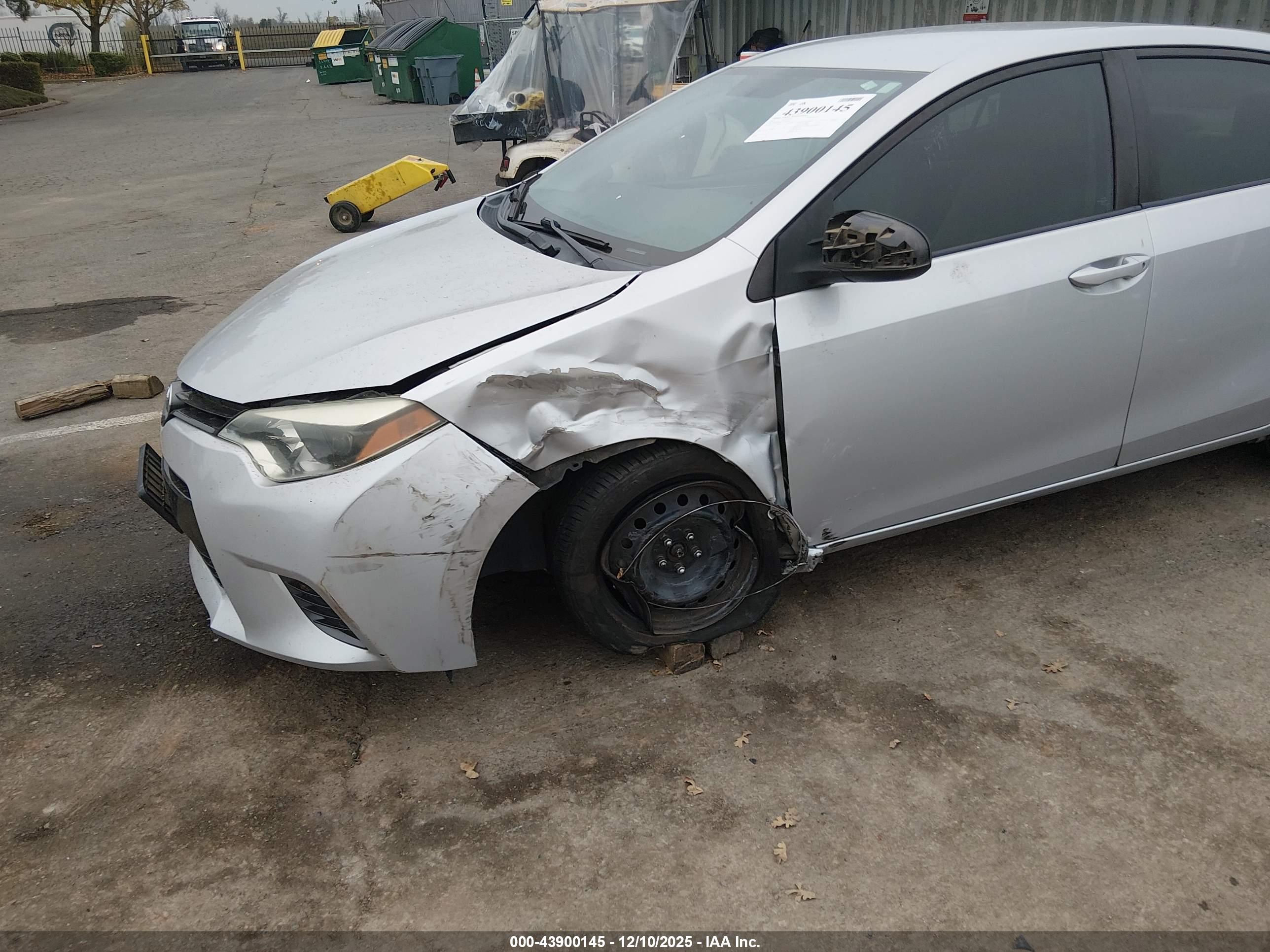 TOYOTA COROLLA image 6