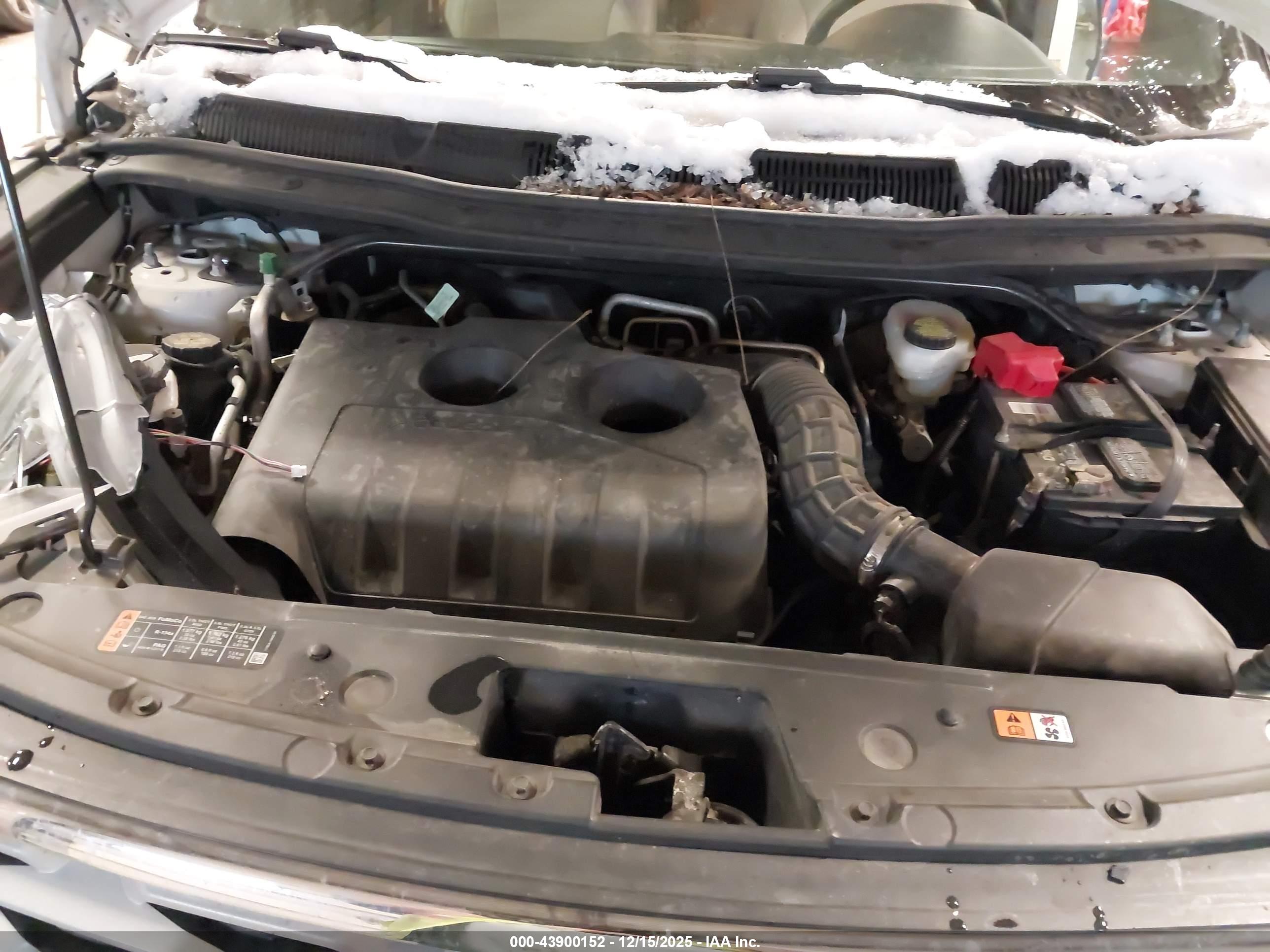 FORD EXPLORER image 10