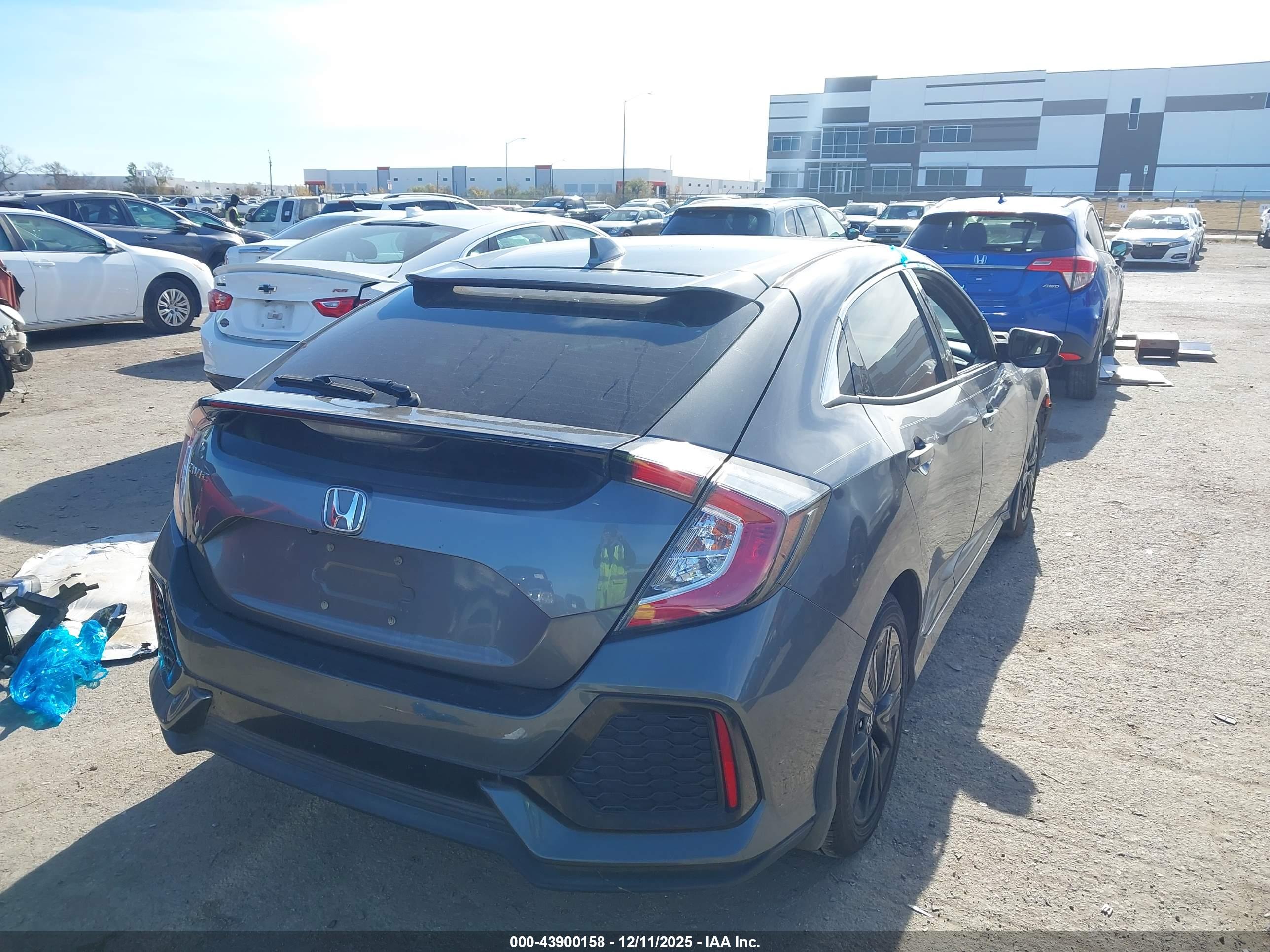 HONDA CIVIC image 4