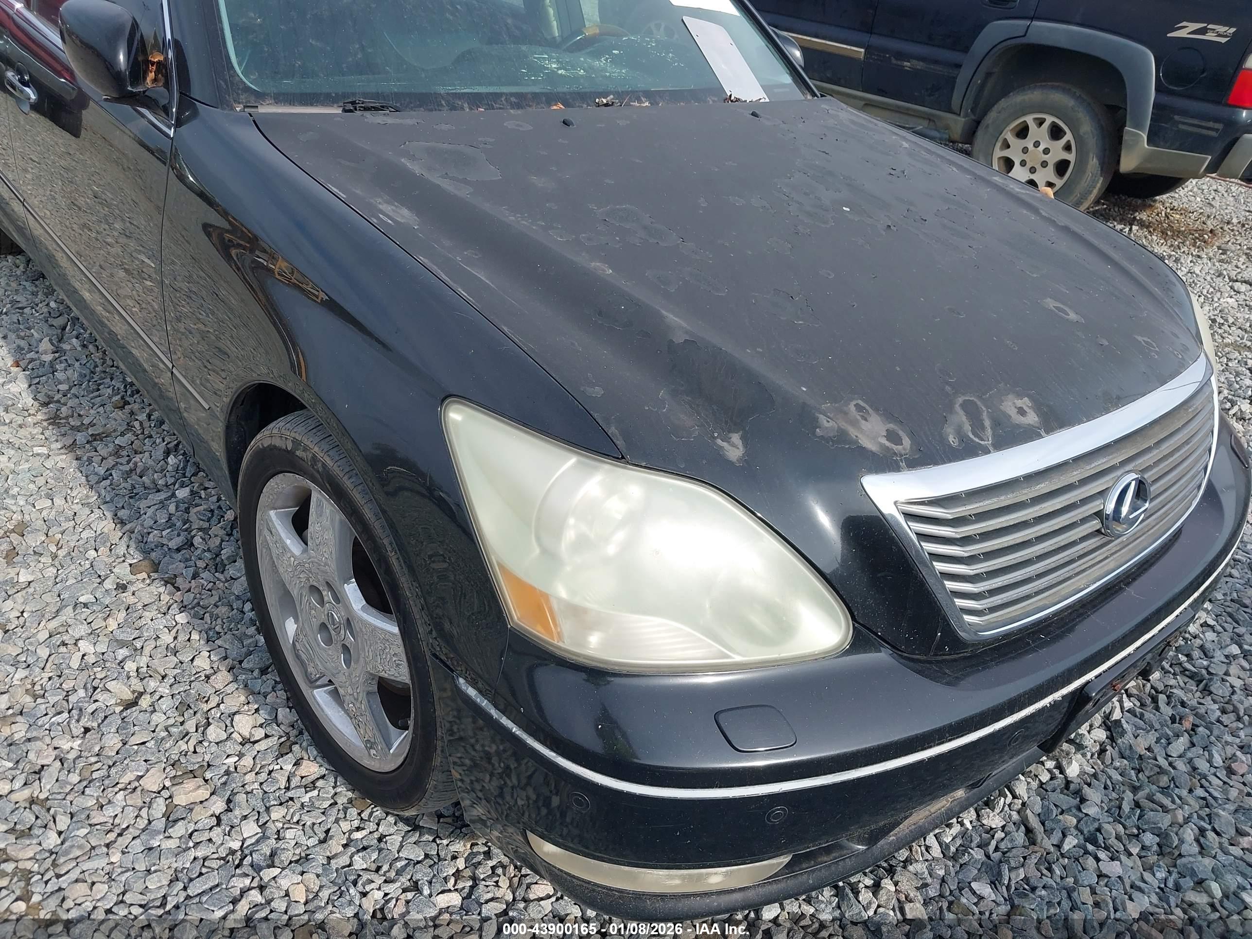 LEXUS LS image 6