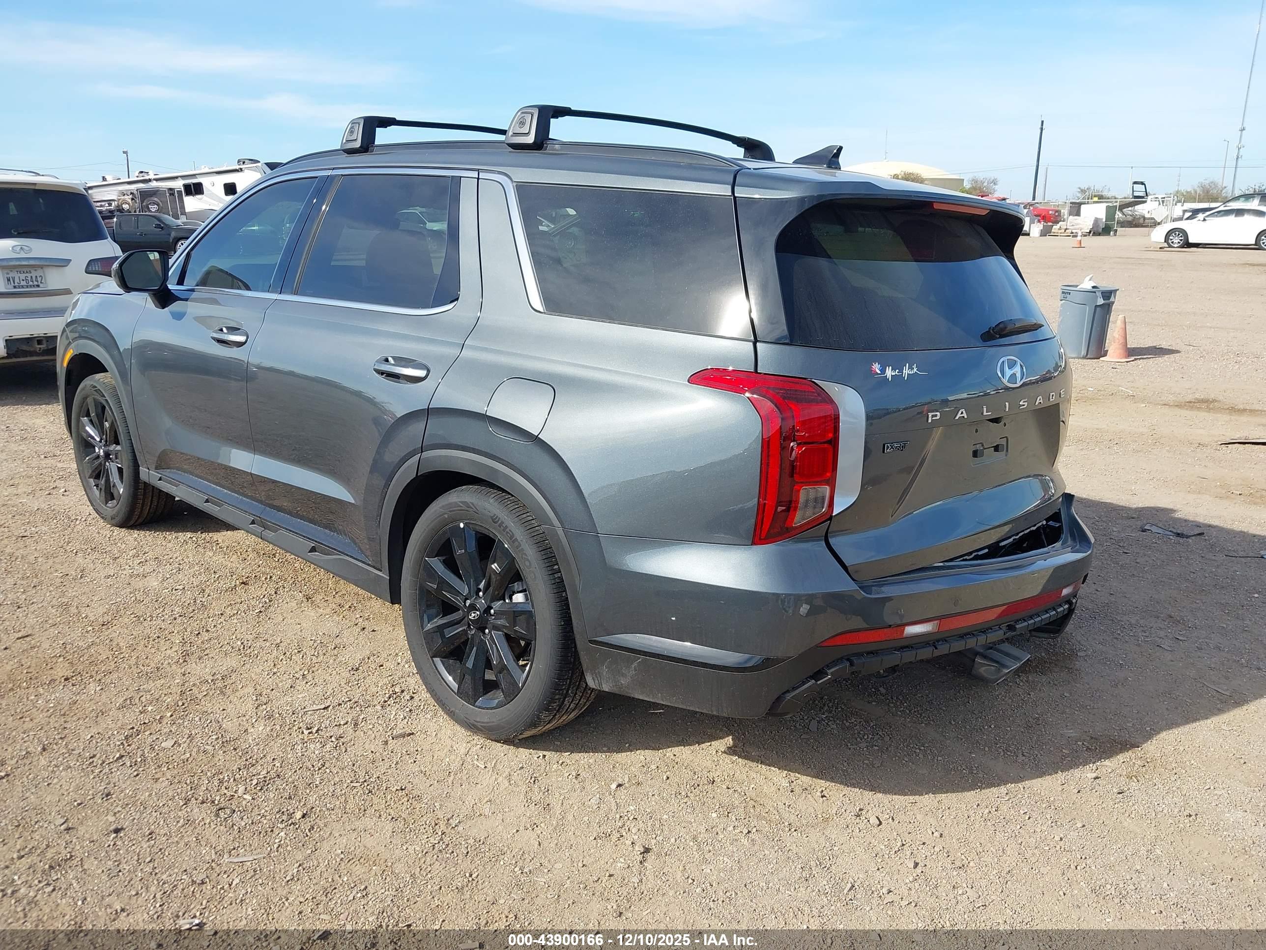HYUNDAI PALISADE image 3