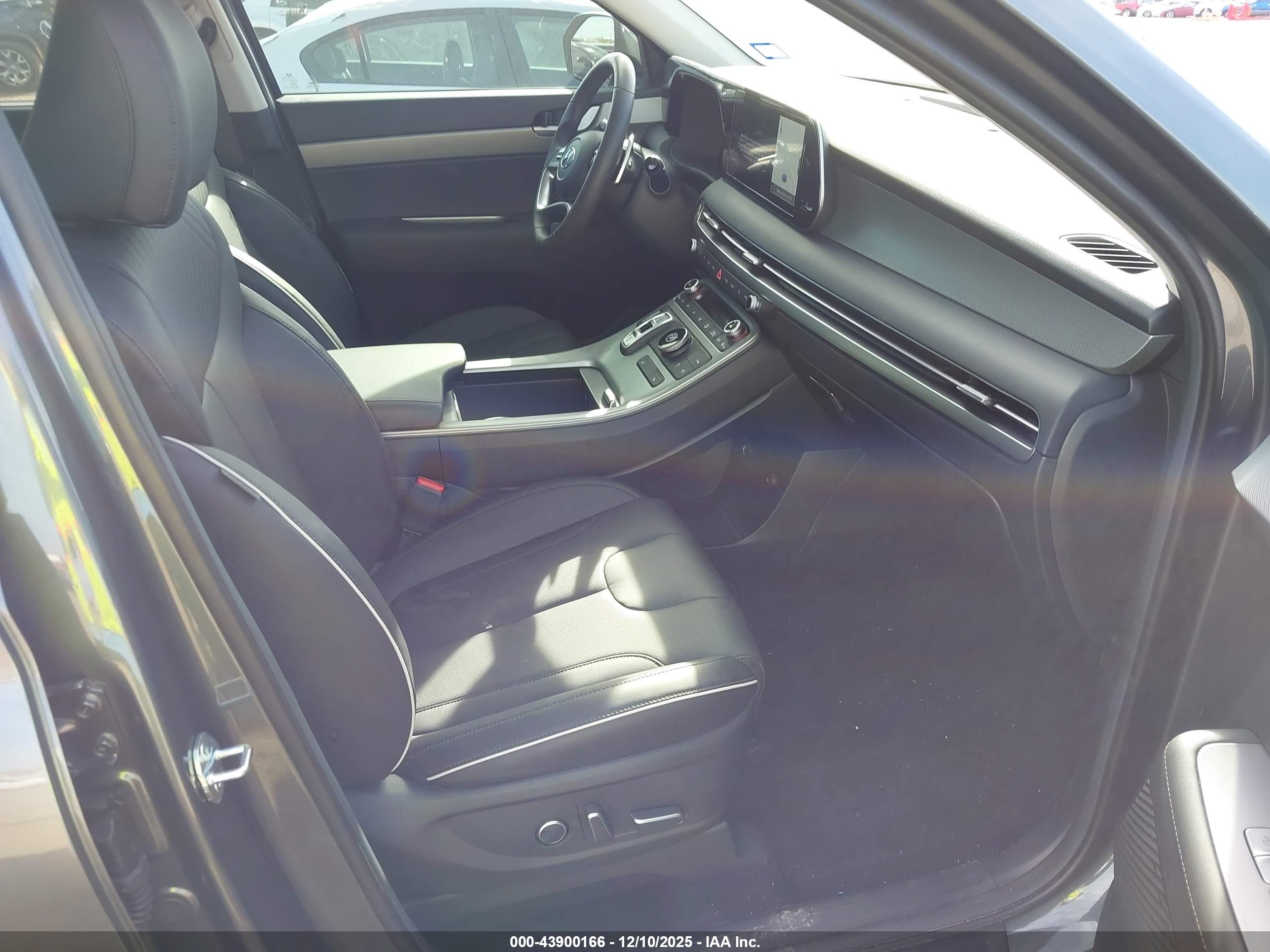 HYUNDAI PALISADE image 5