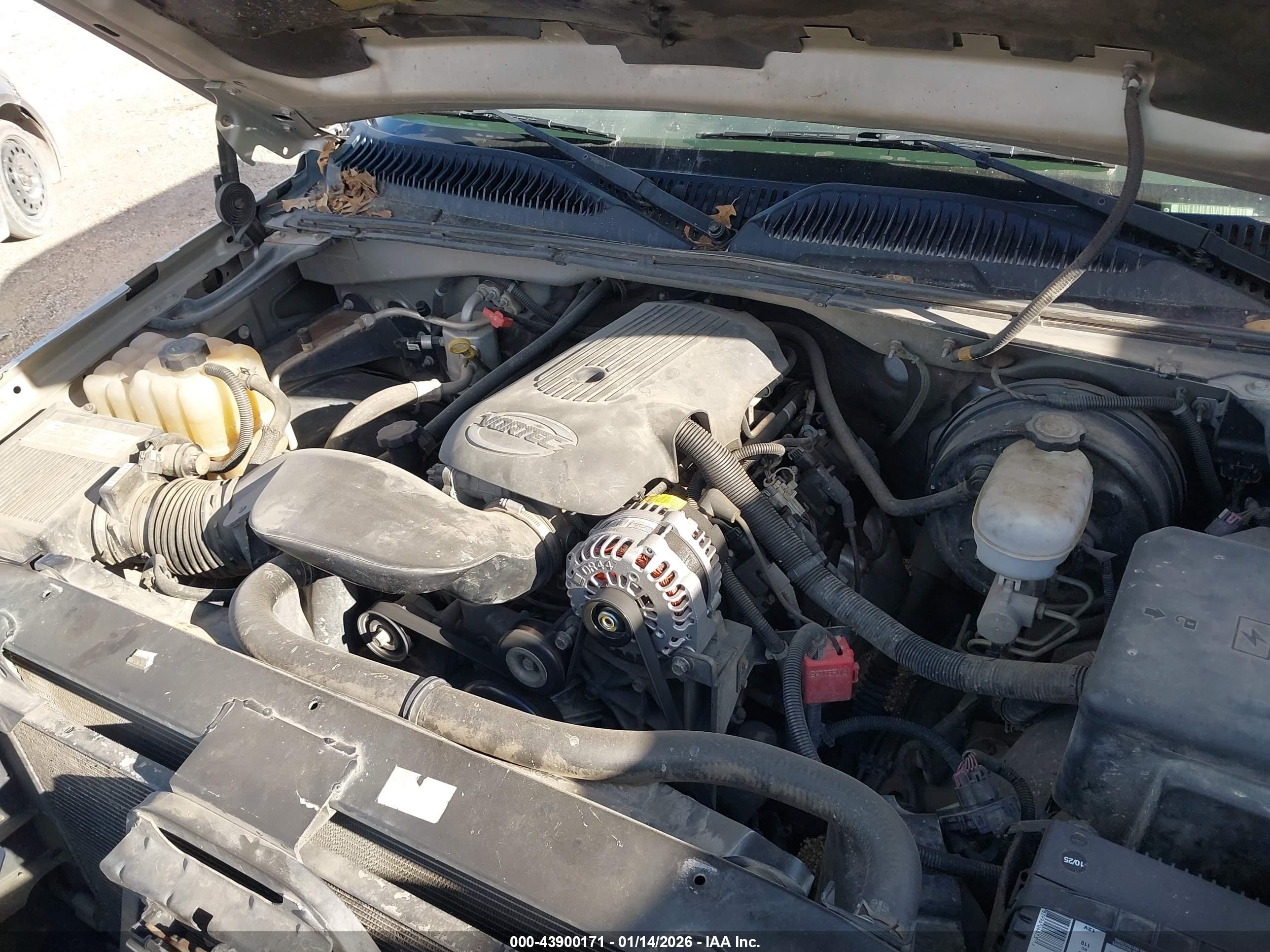 CHEVROLET SILVERADO image 10