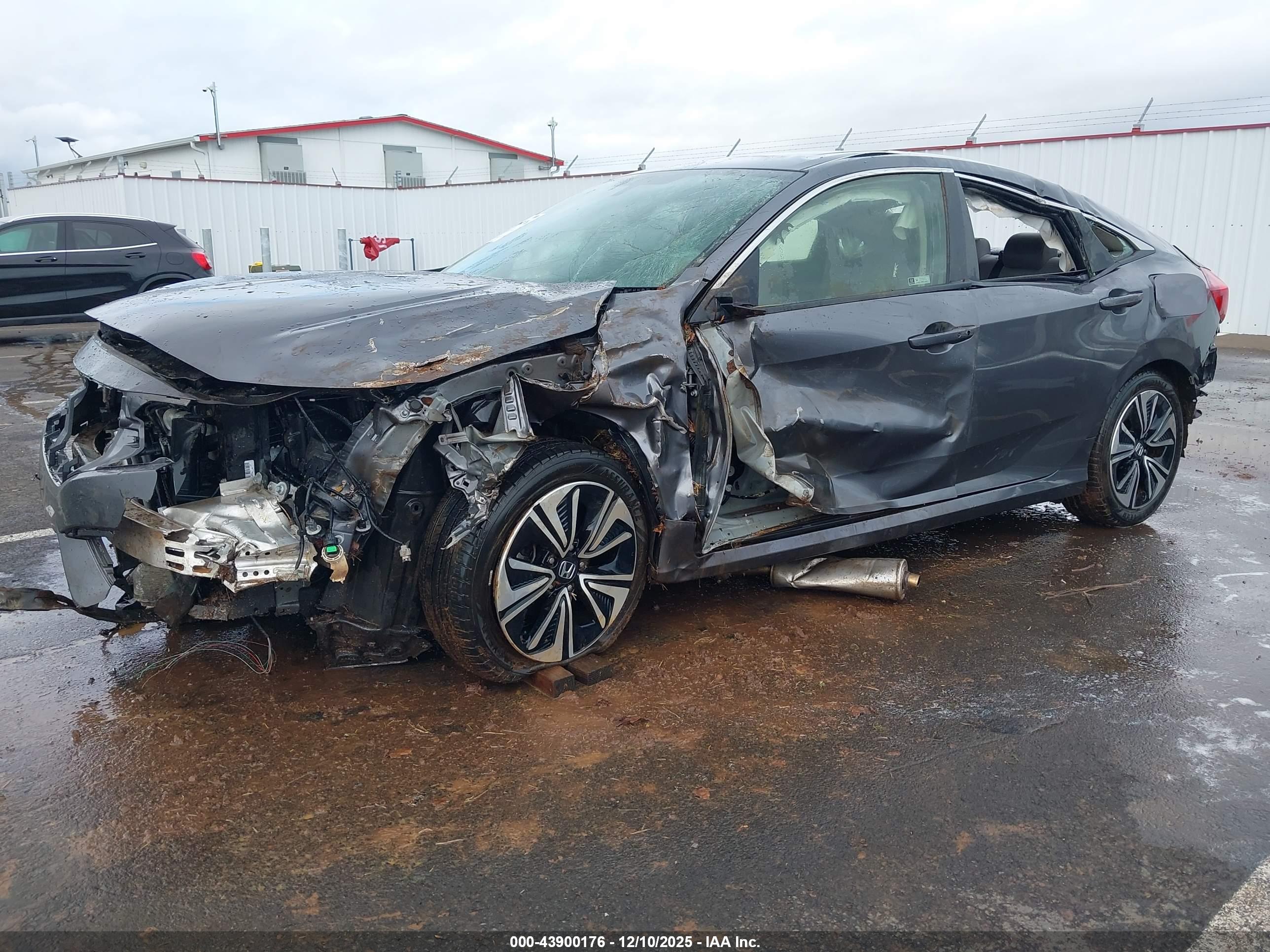 HONDA CIVIC image 2
