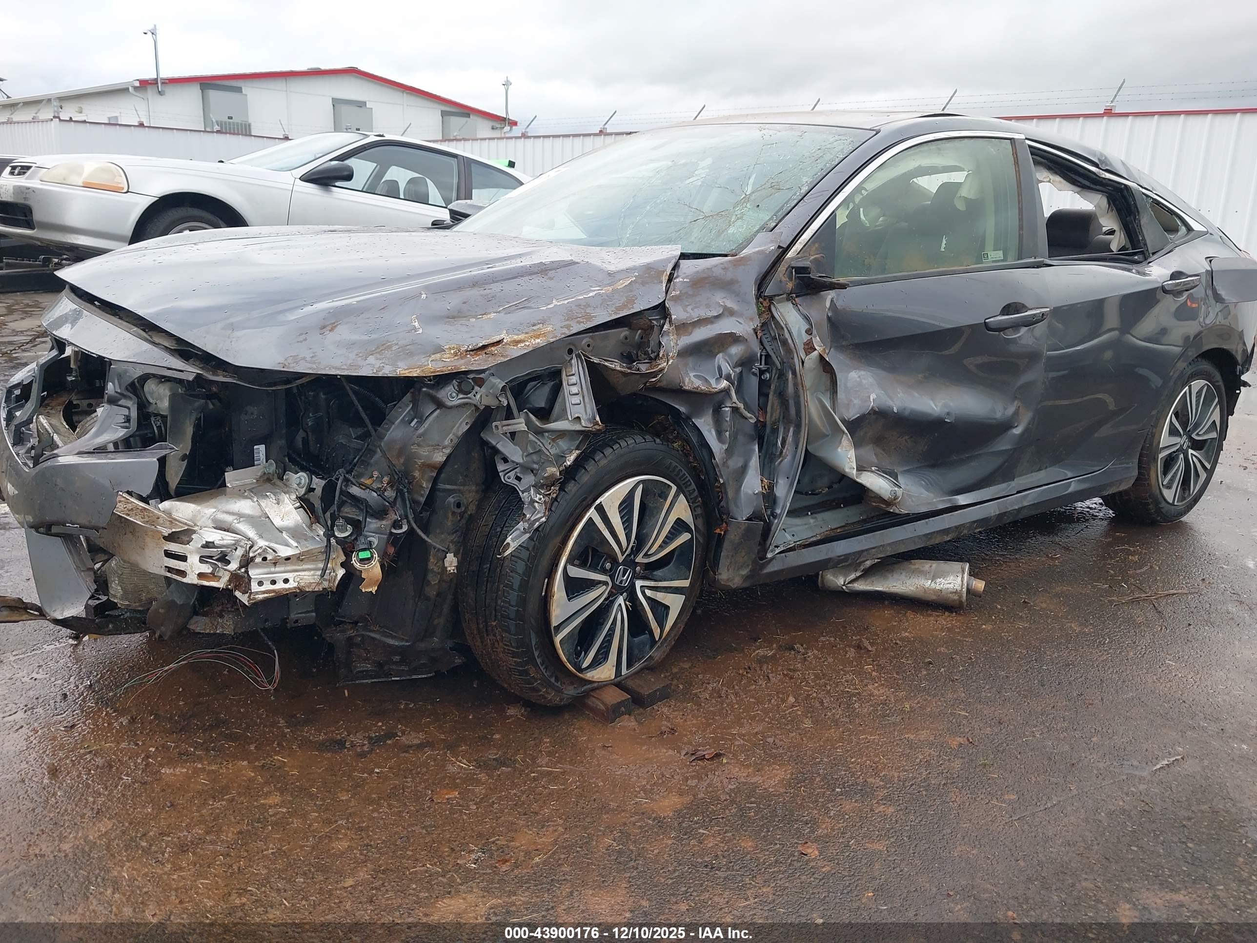 HONDA CIVIC image 6
