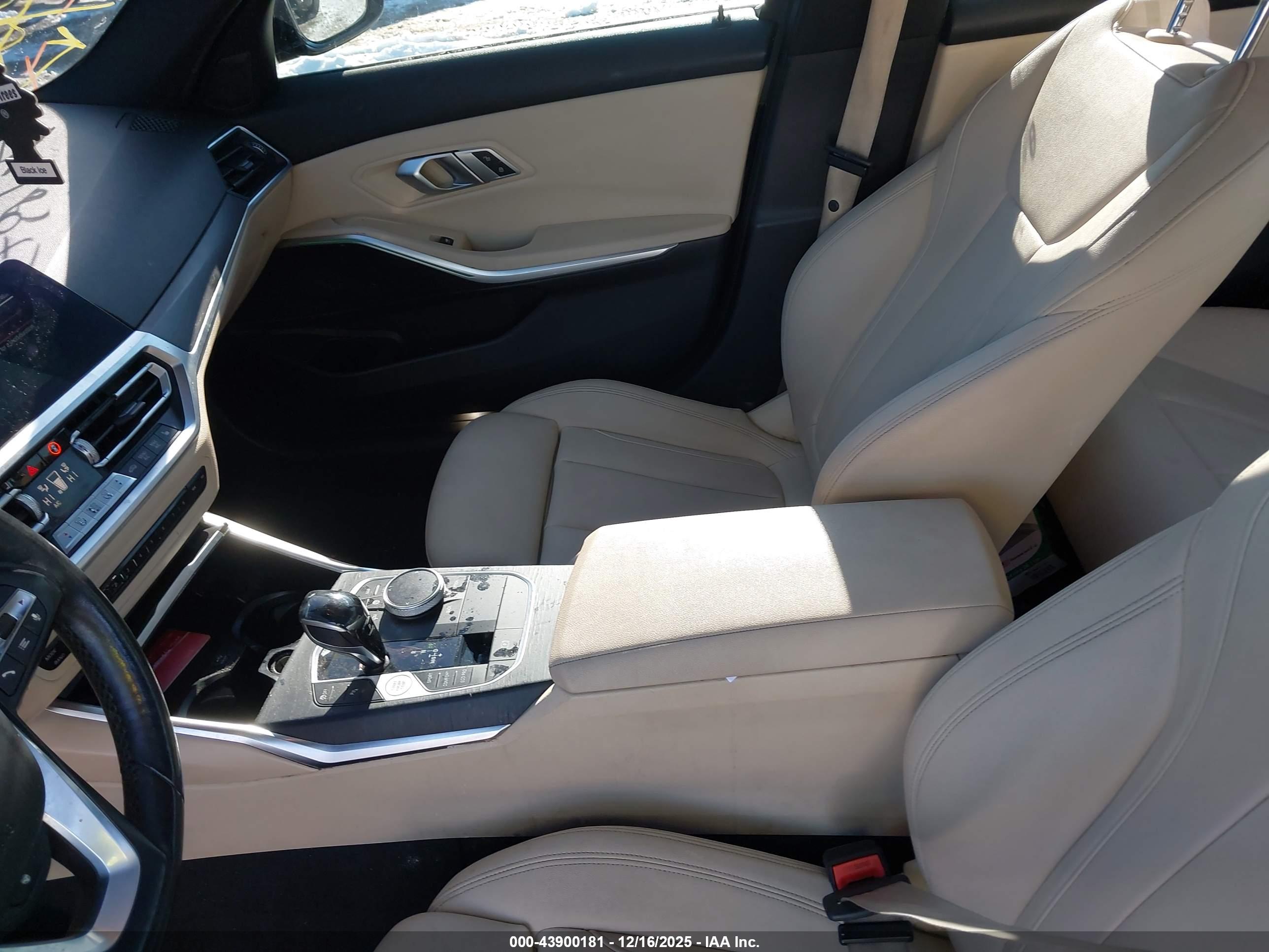 BMW 330I image 5