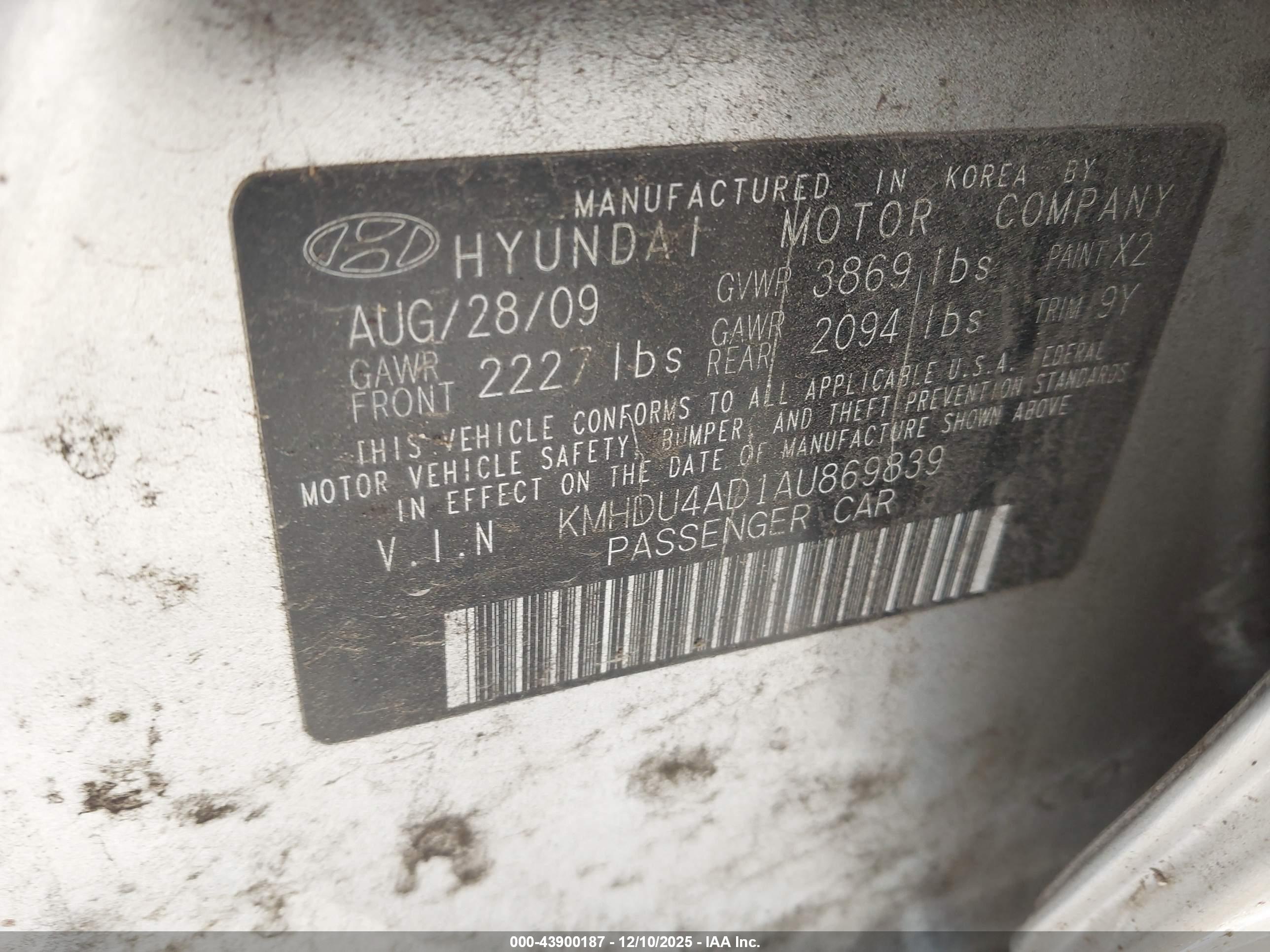 HYUNDAI ELANTRA image 9