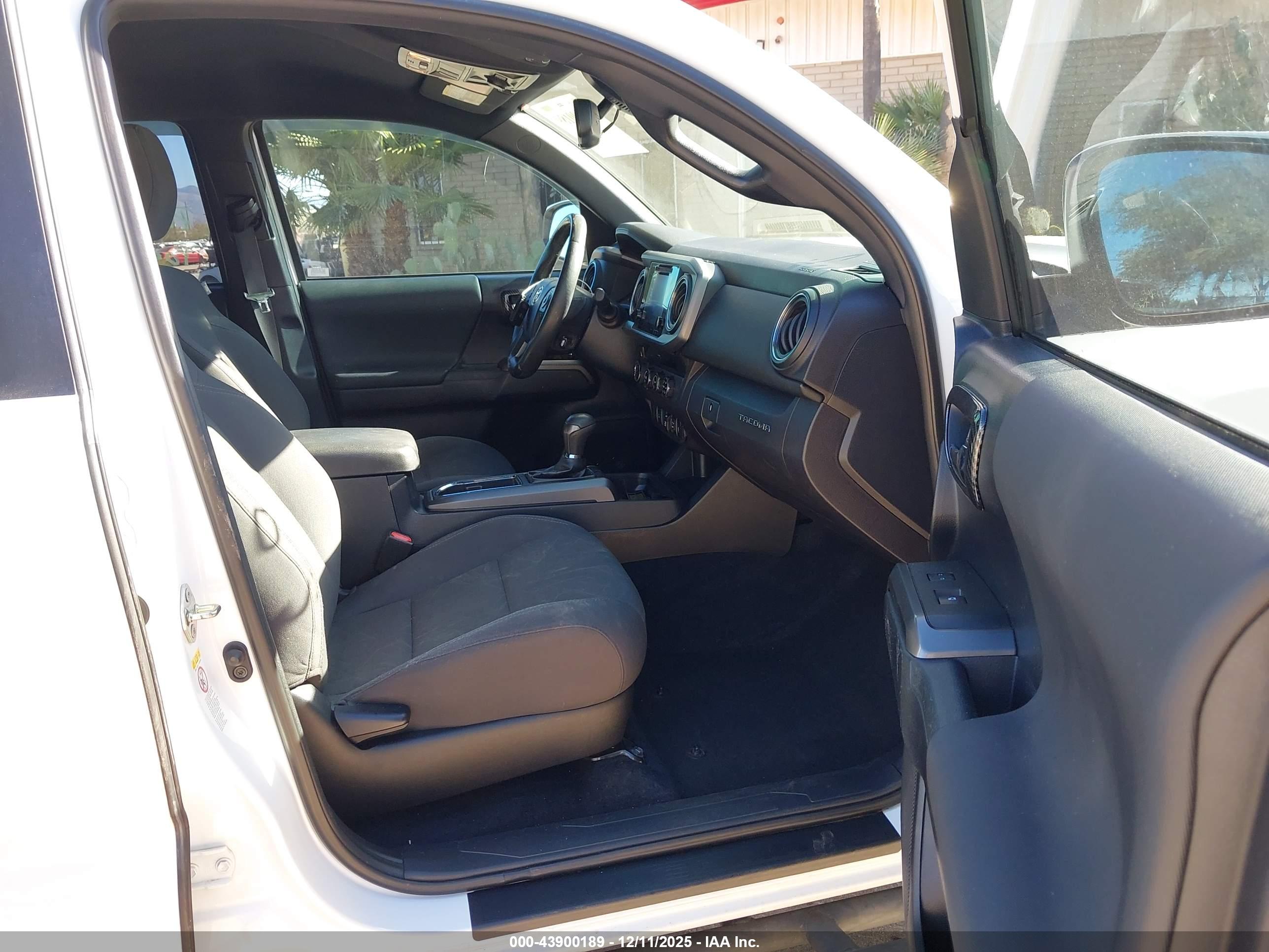 TOYOTA TACOMA image 5