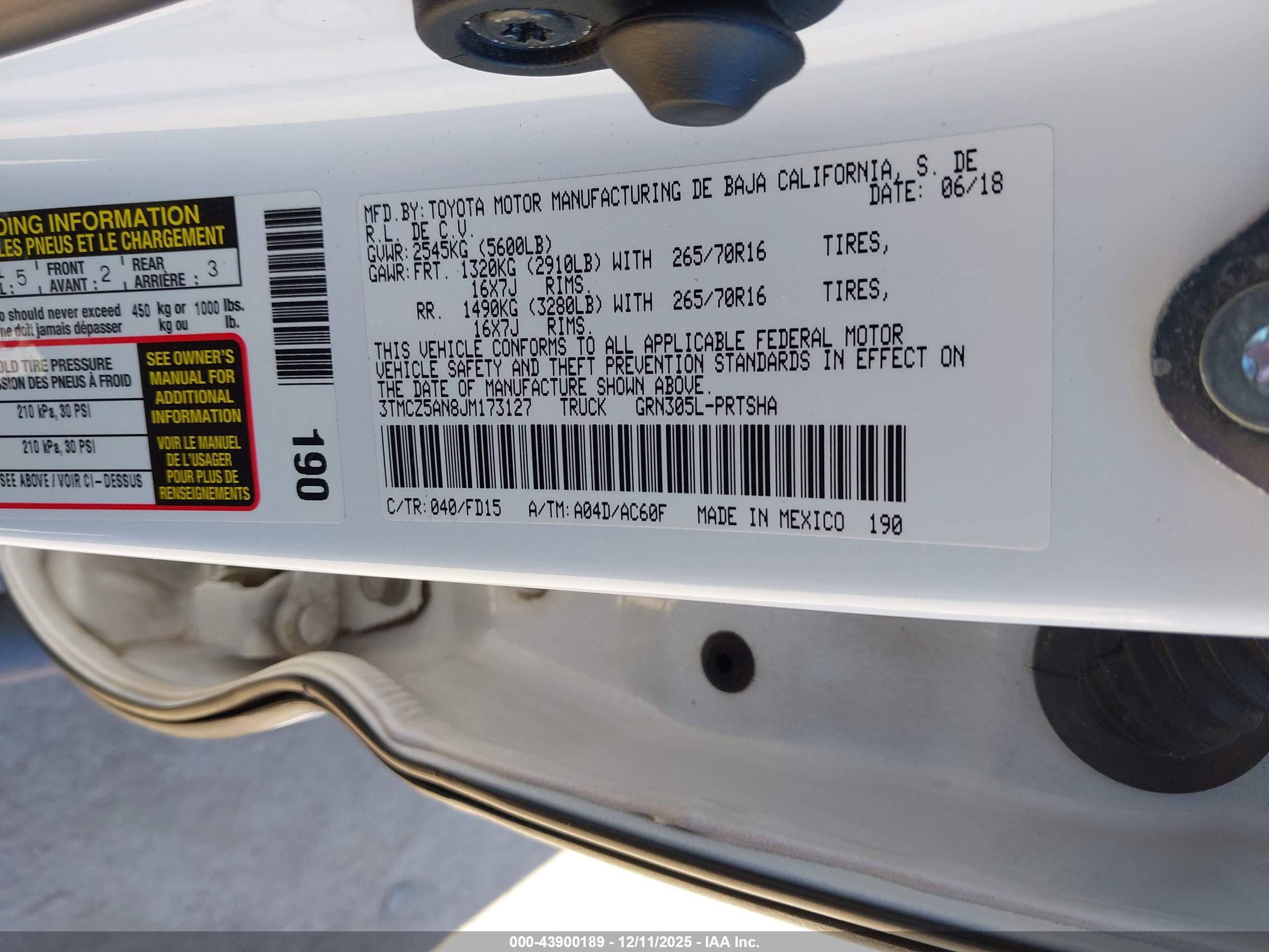 TOYOTA TACOMA image 9