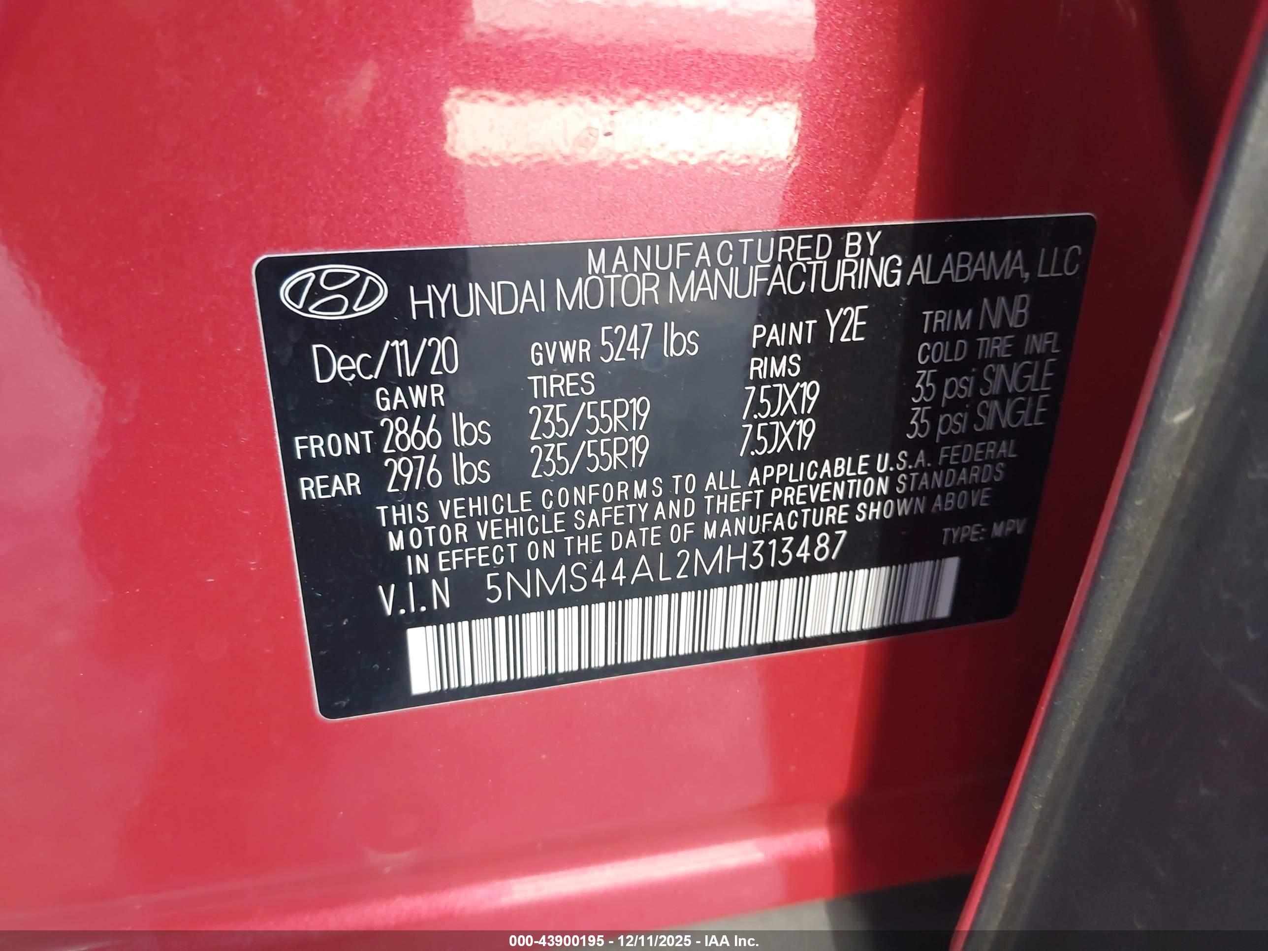 HYUNDAI SANTA image 9