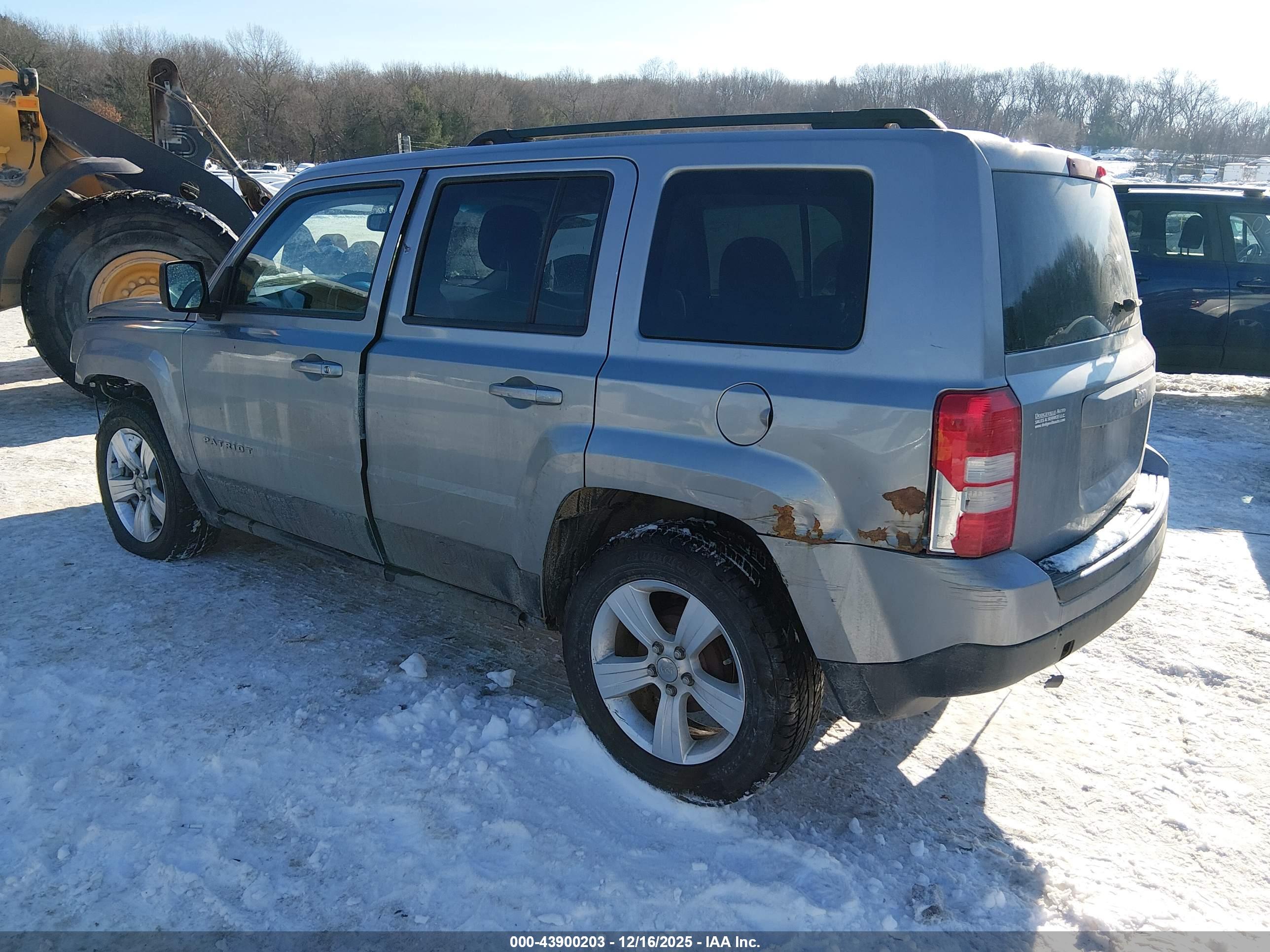 JEEP PATRIOT image 3