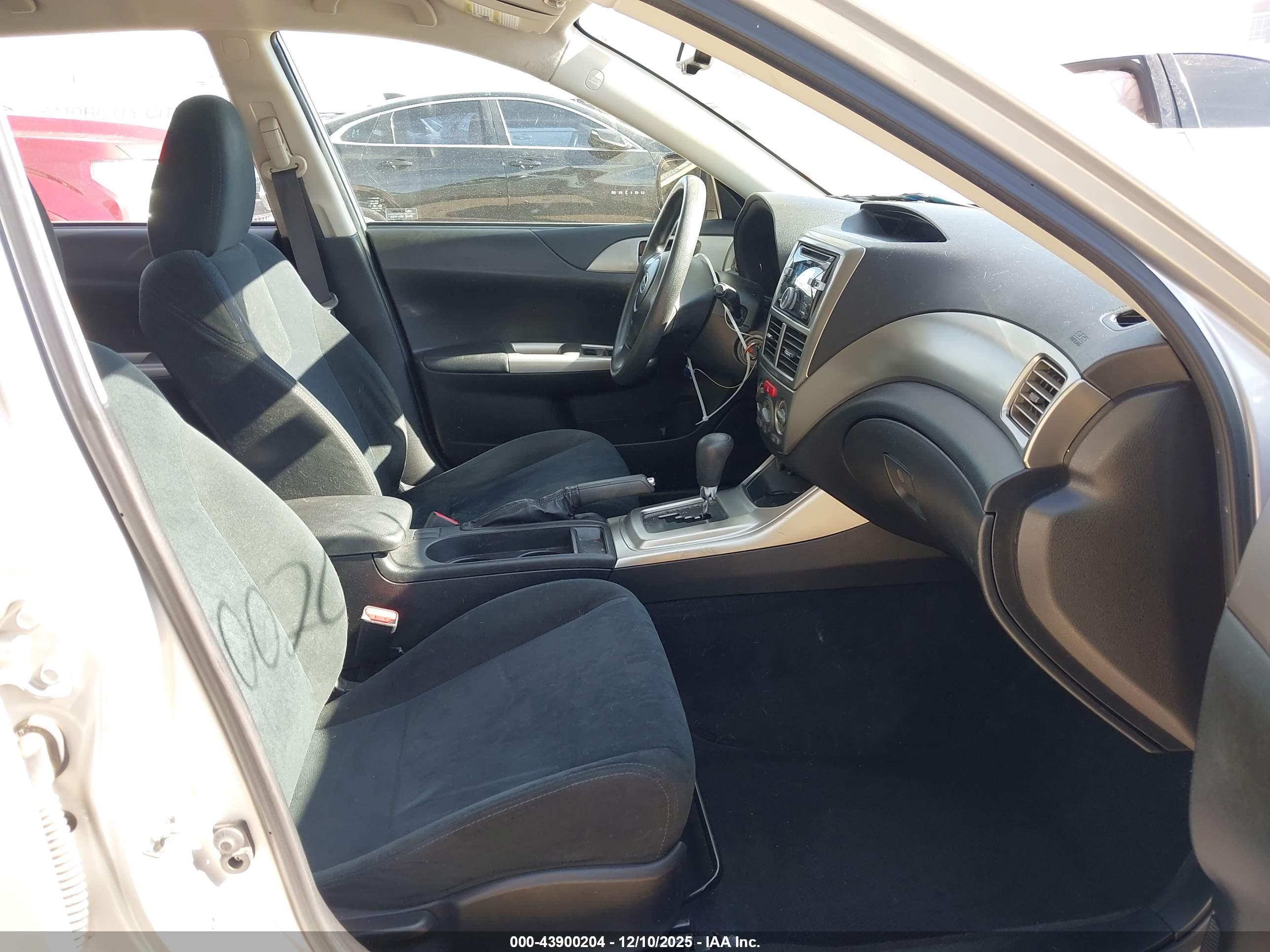 SUBARU IMPREZA image 5