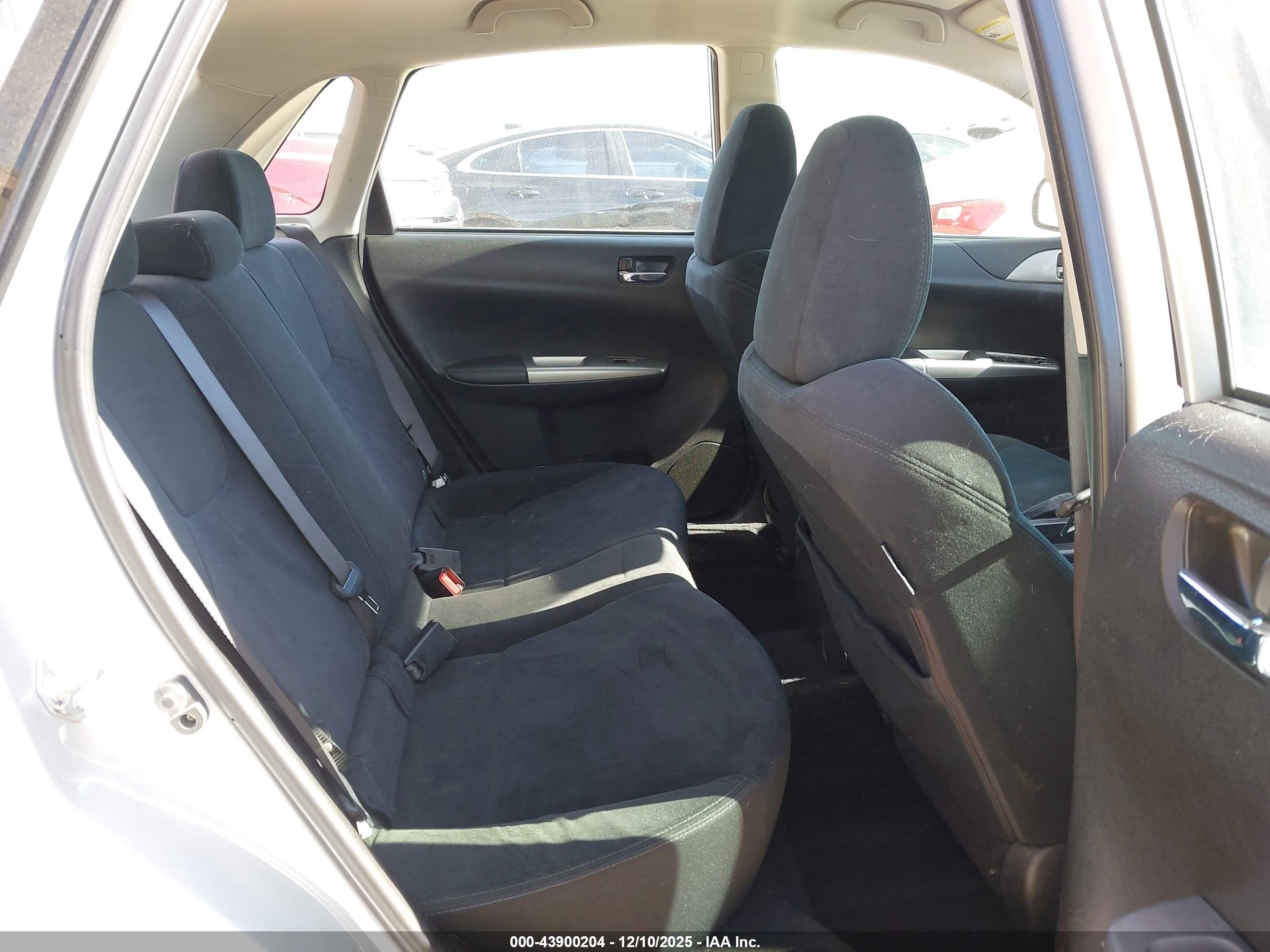 SUBARU IMPREZA image 8