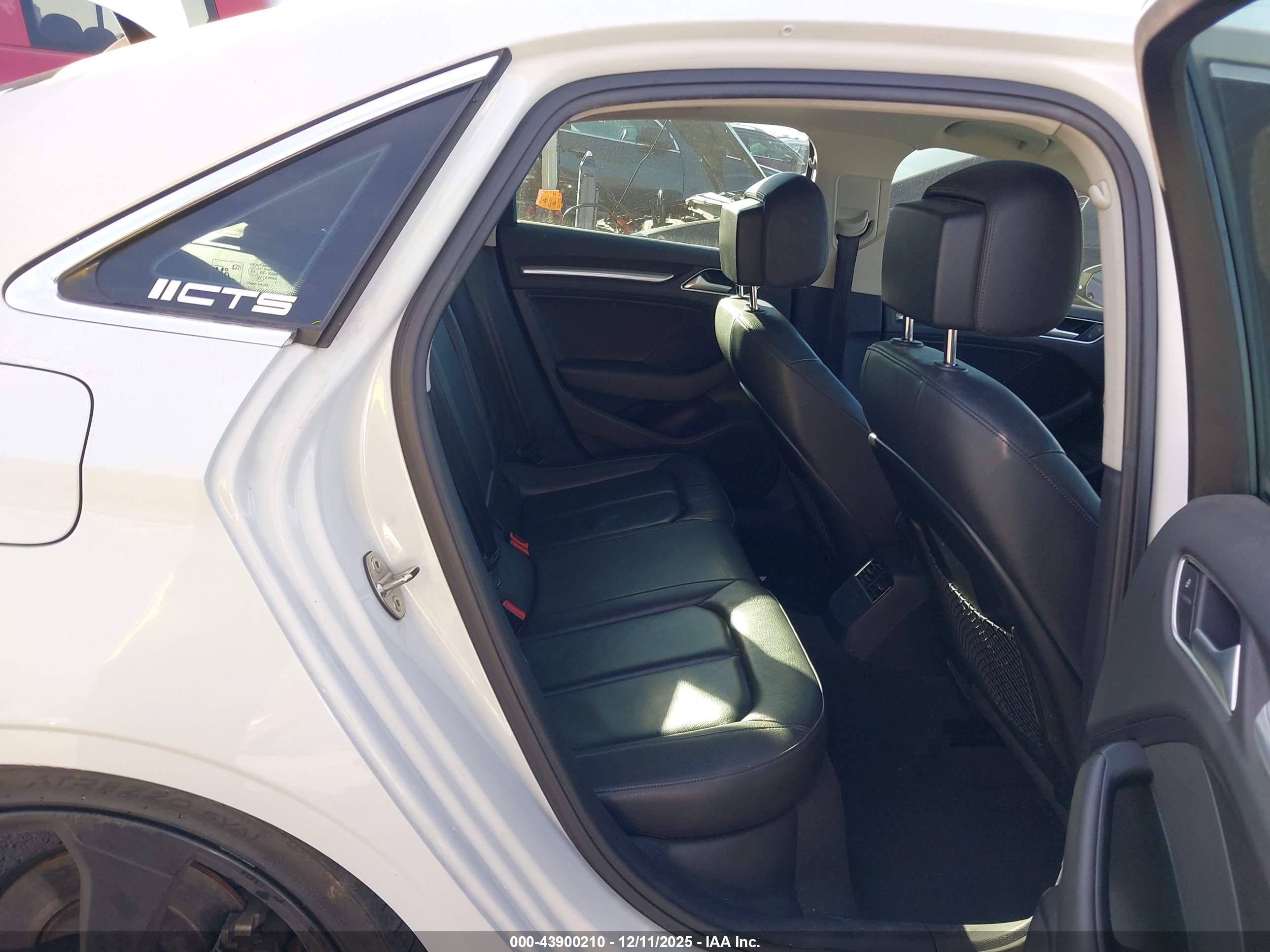 AUDI A3 image 8