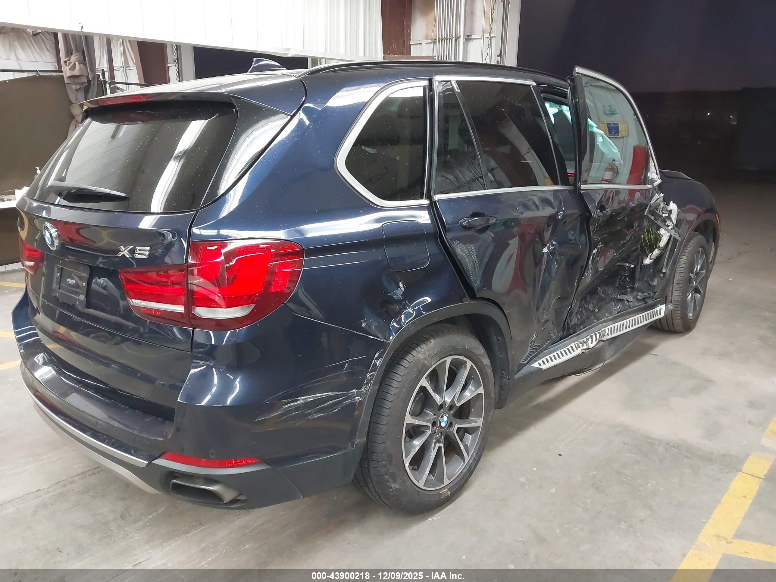 BMW X5 image 4