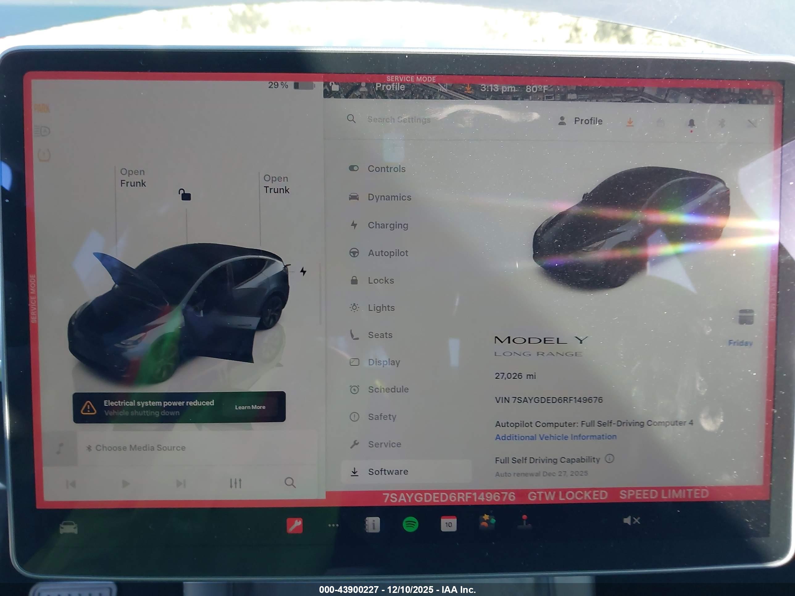 TESLA MODEL image 7