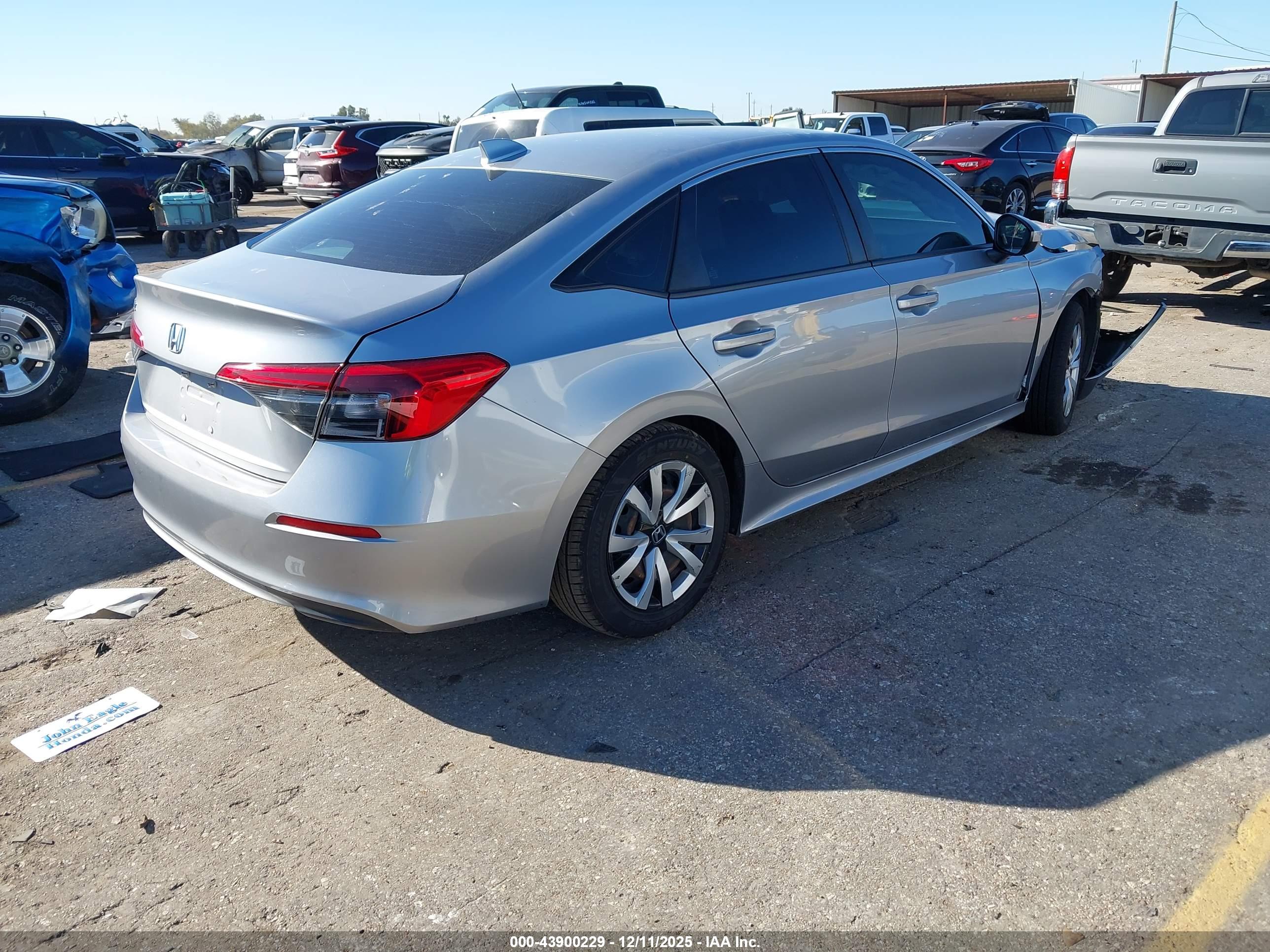 HONDA CIVIC image 4