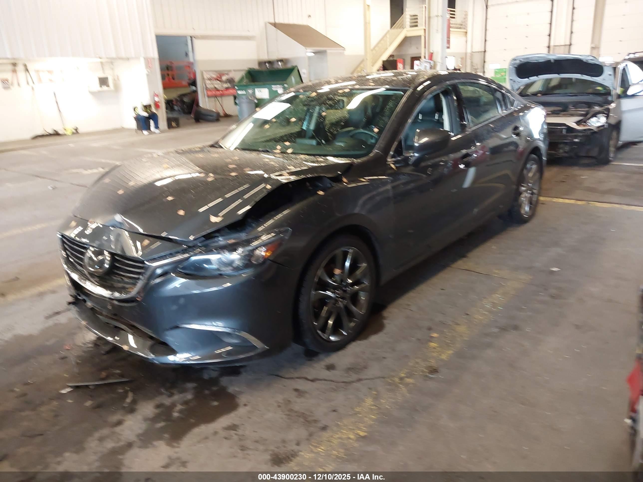 MAZDA MAZDA6 image 2