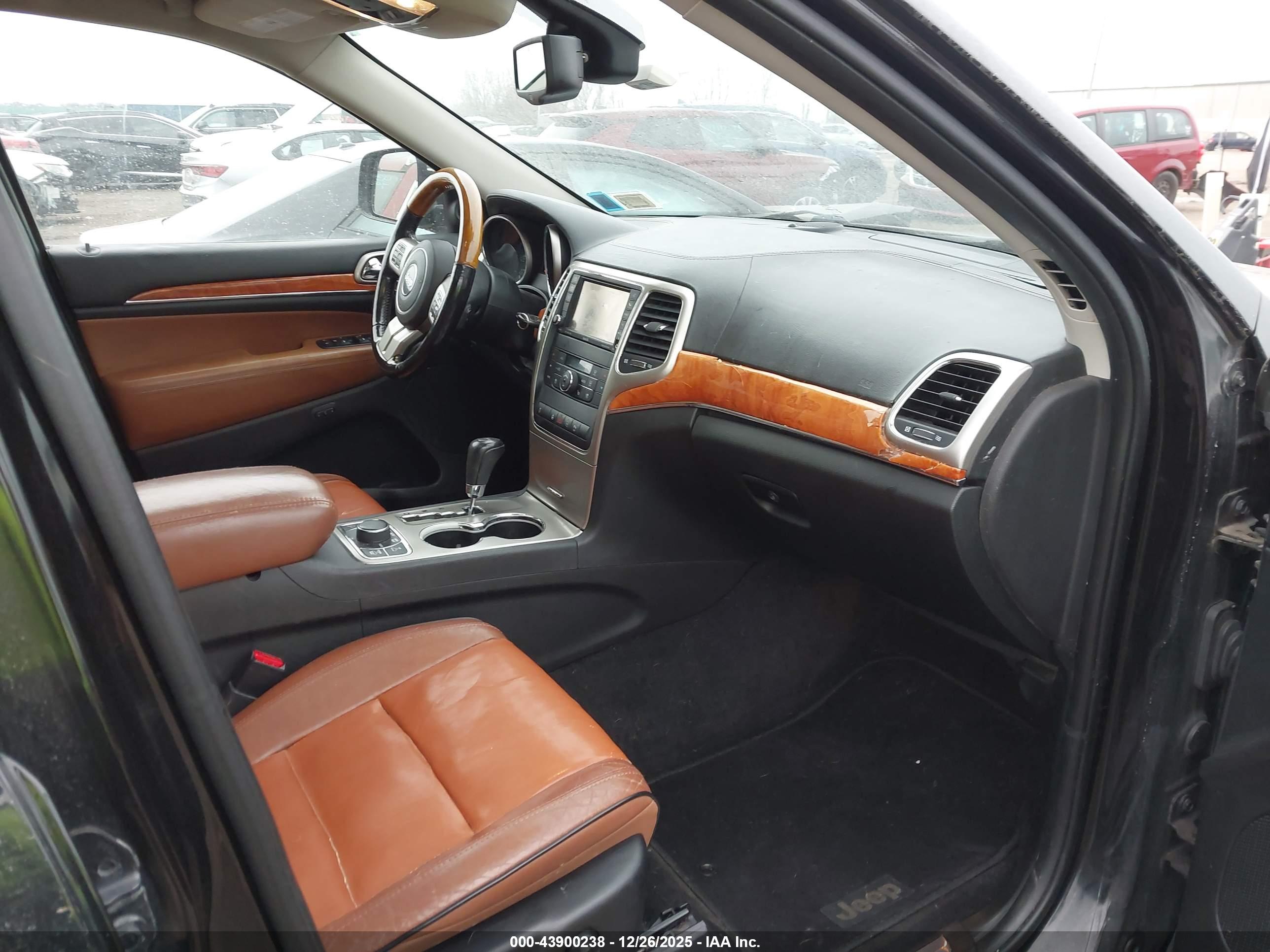 JEEP GRAND image 5