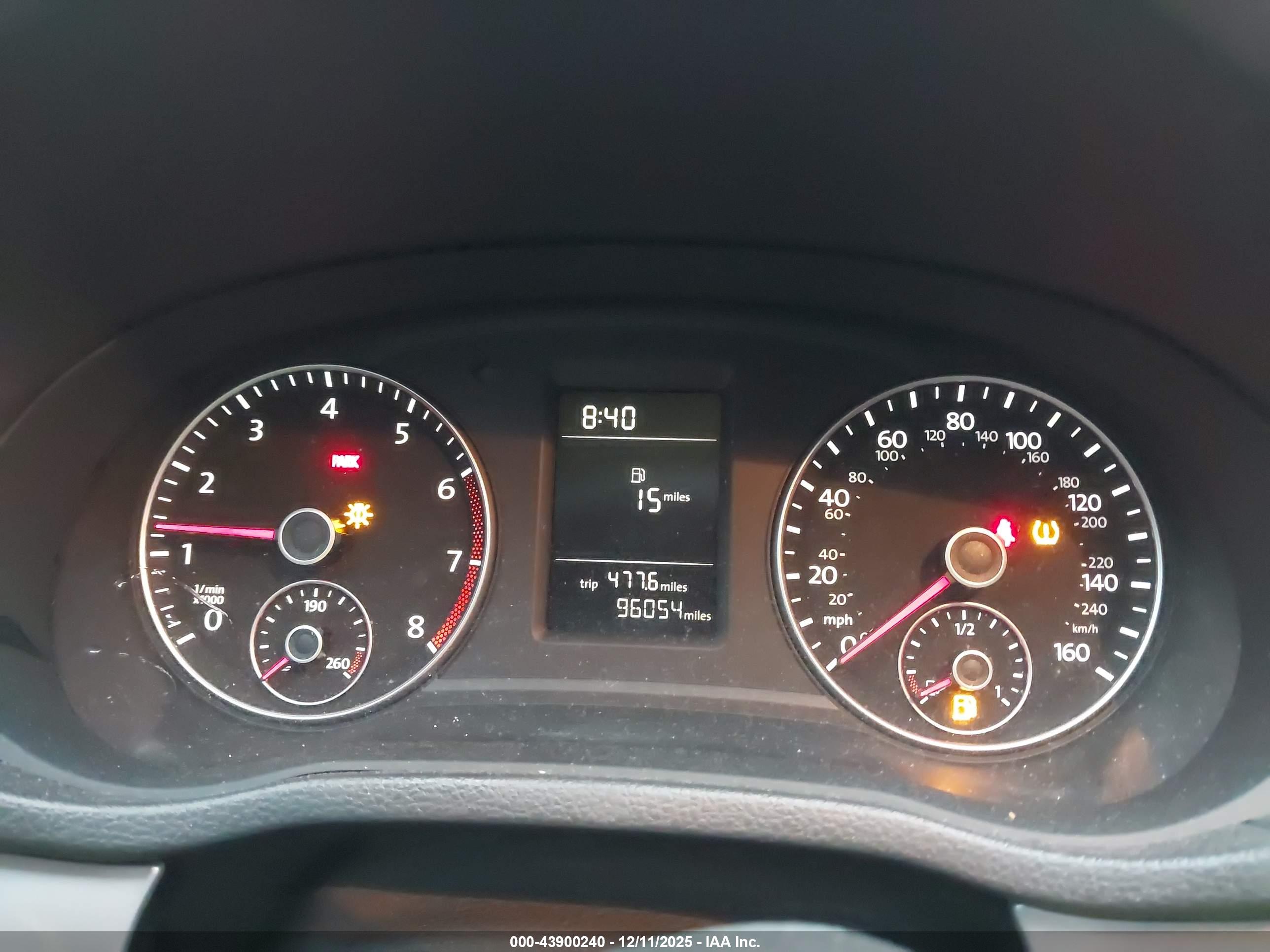 VOLKSWAGEN PASSAT image 7