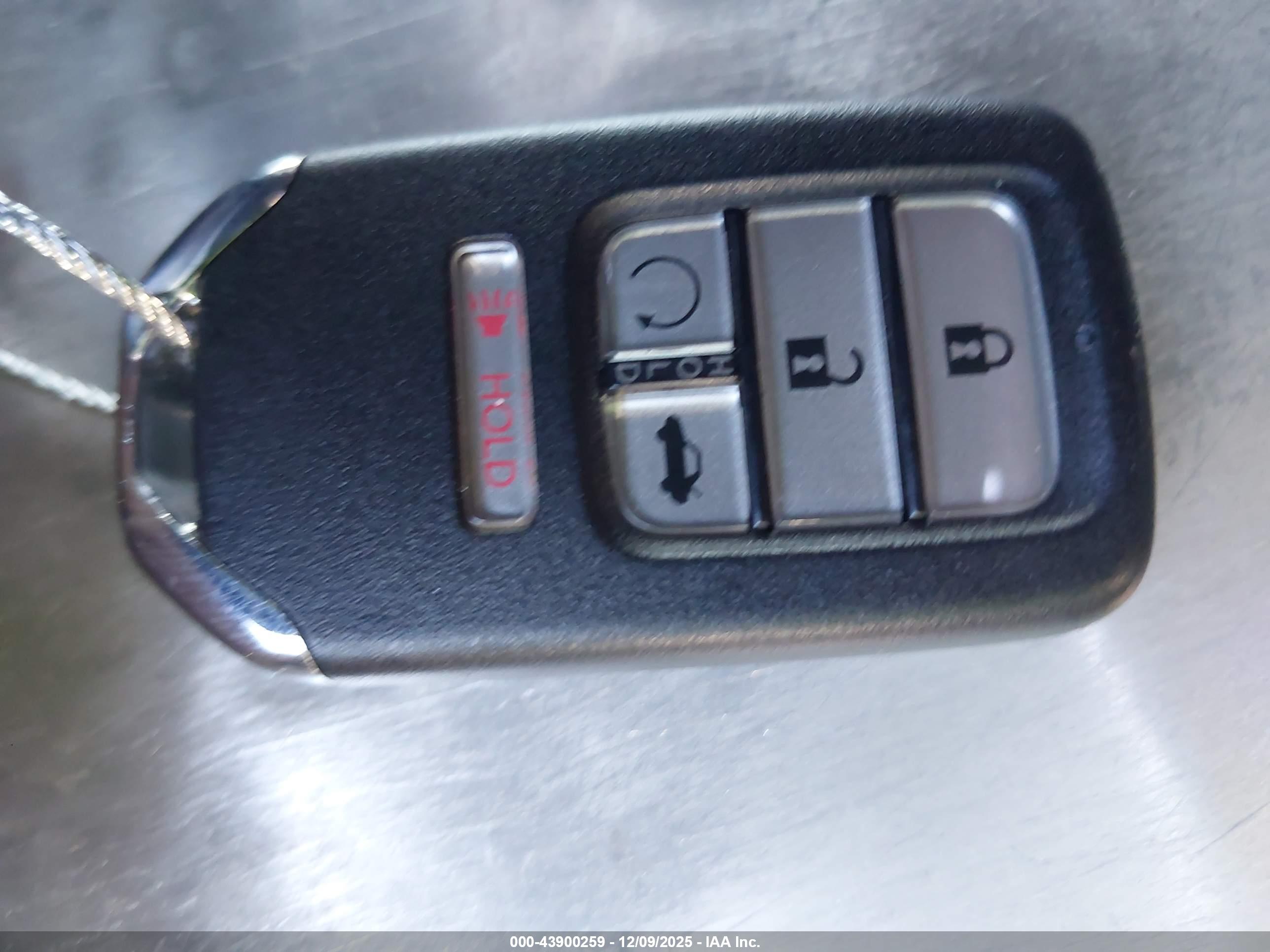HONDA INSIGHT image 11