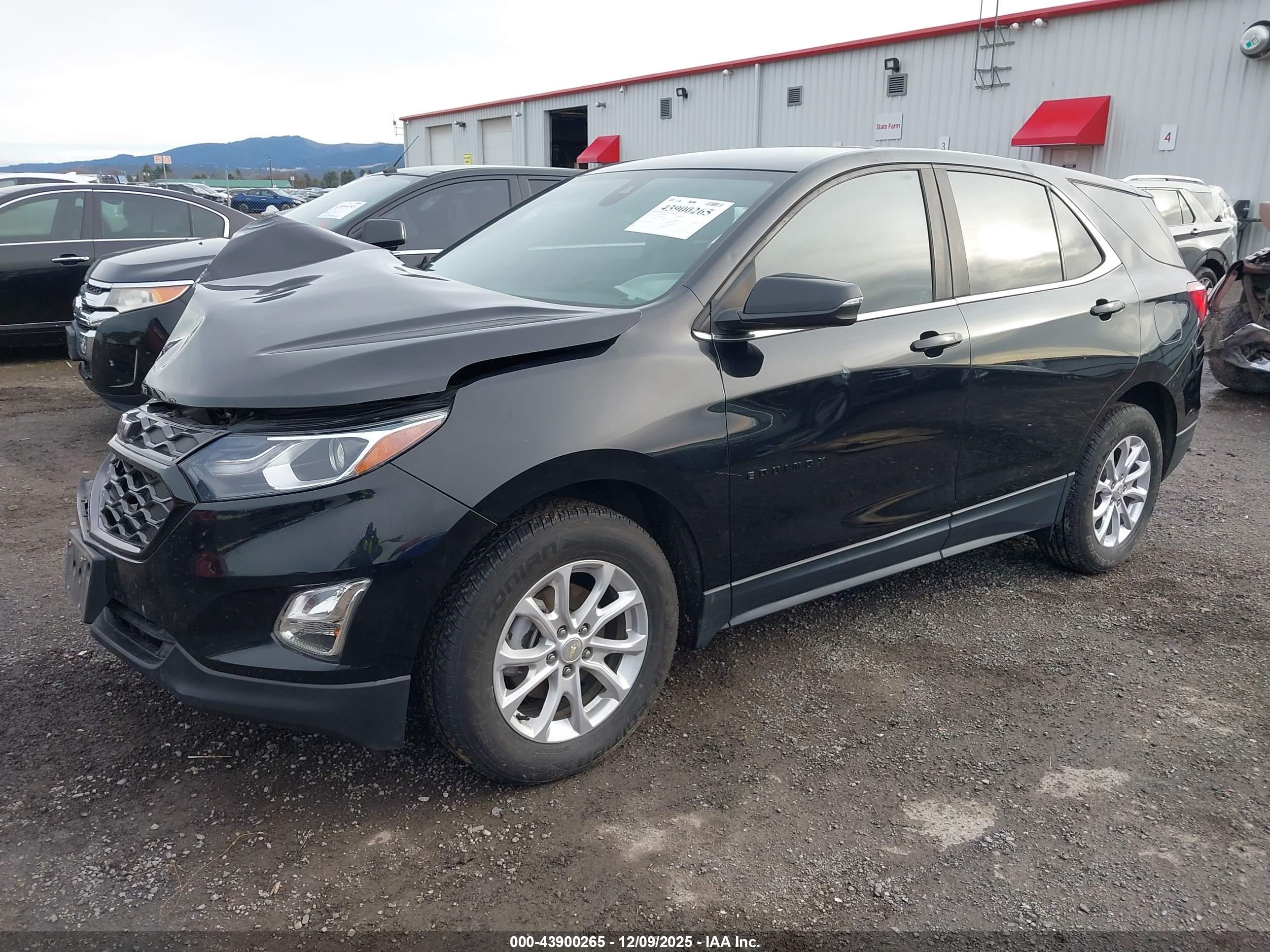 CHEVROLET EQUINOX image 2