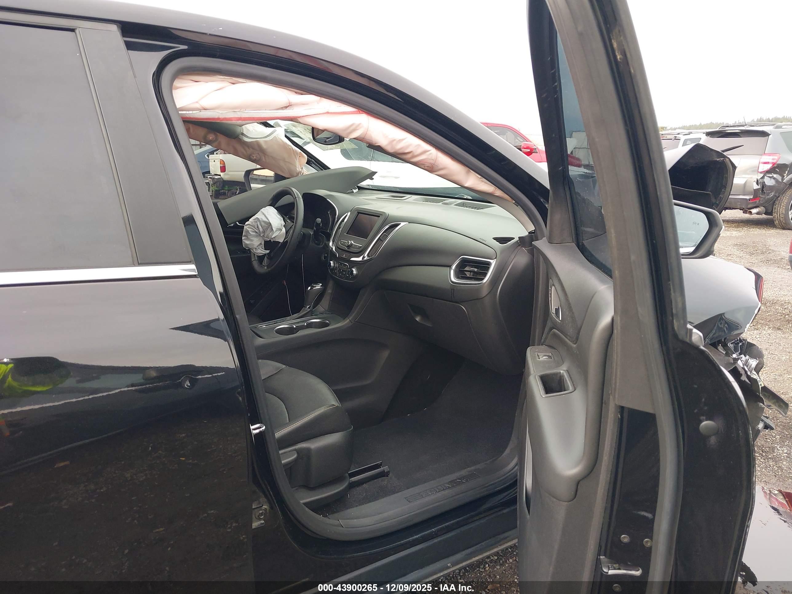 CHEVROLET EQUINOX image 5
