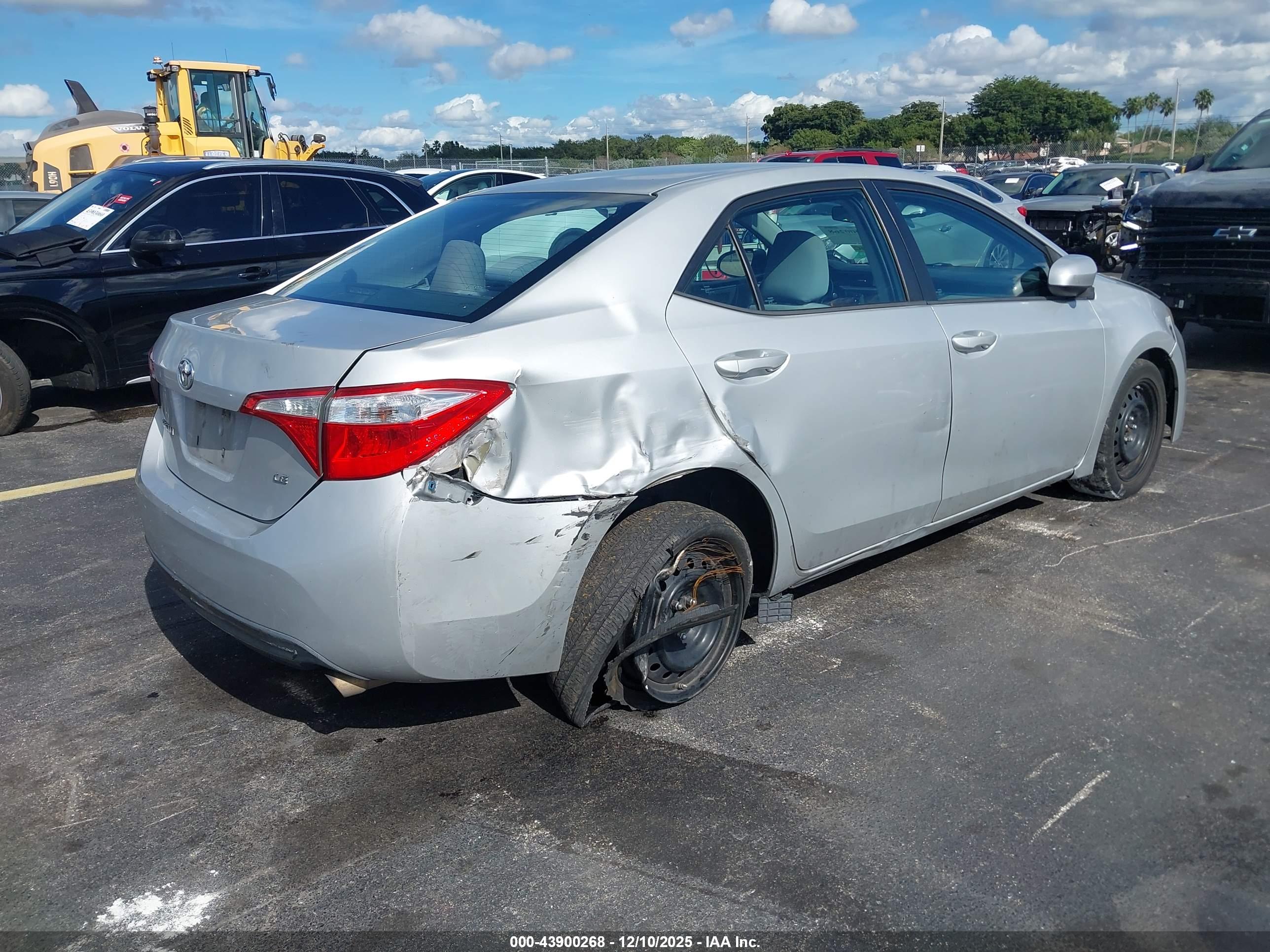 TOYOTA COROLLA image 4