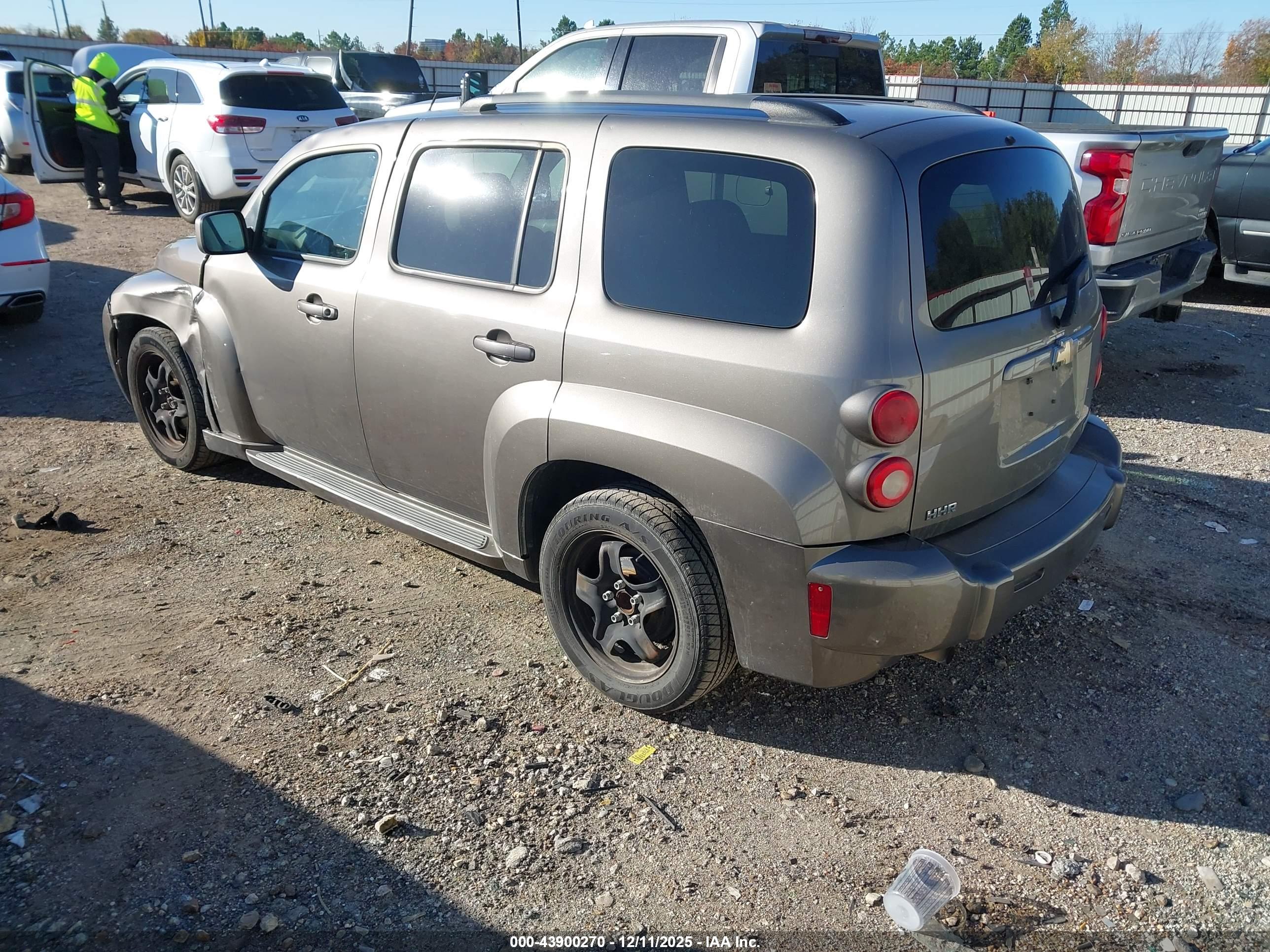CHEVROLET HHR image 3