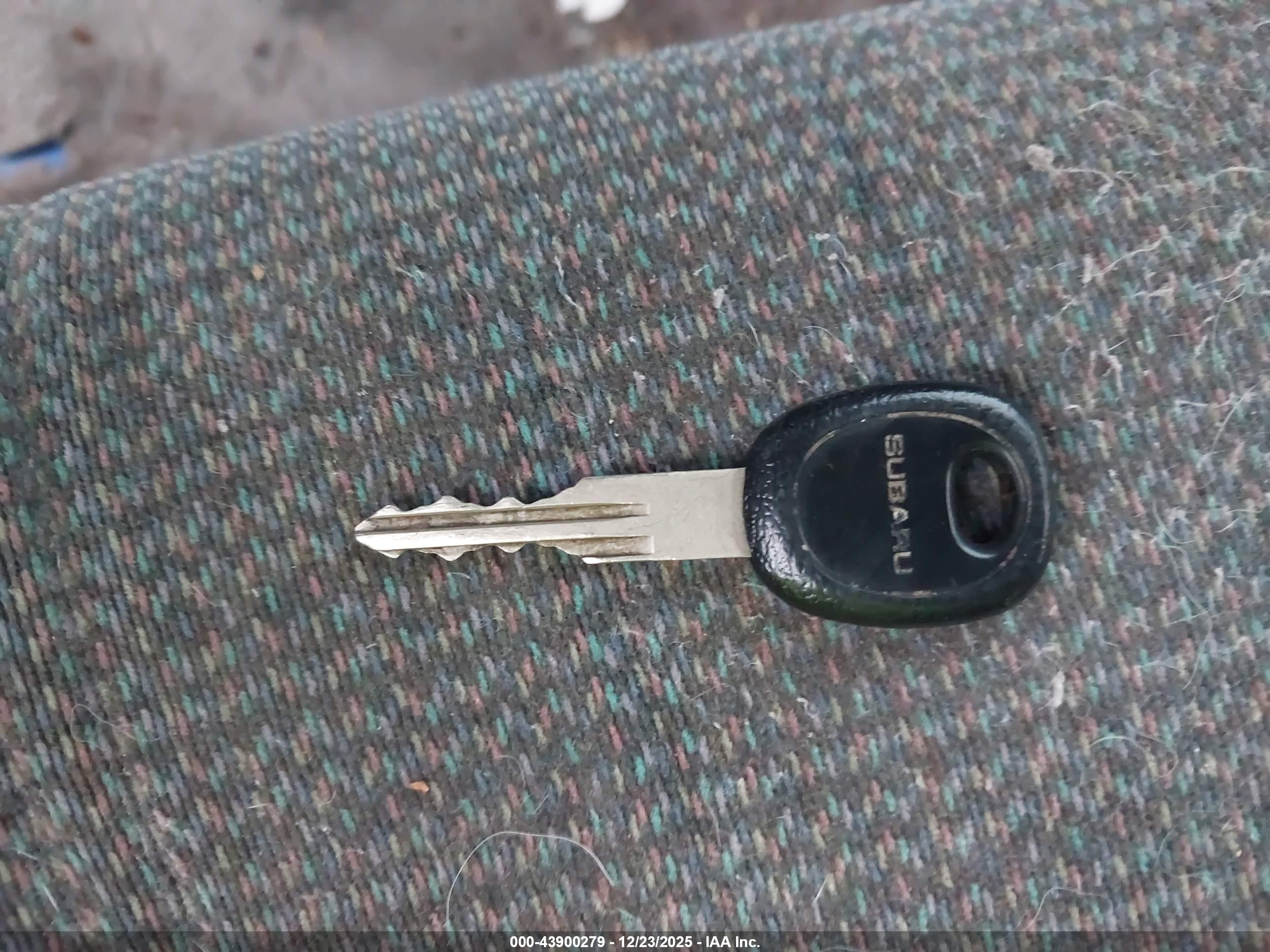 SUBARU LEGACY image 11