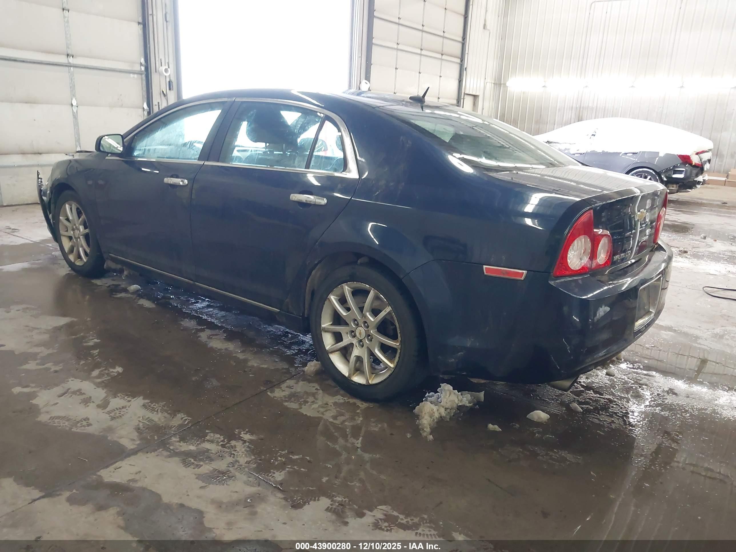 CHEVROLET MALIBU image 3