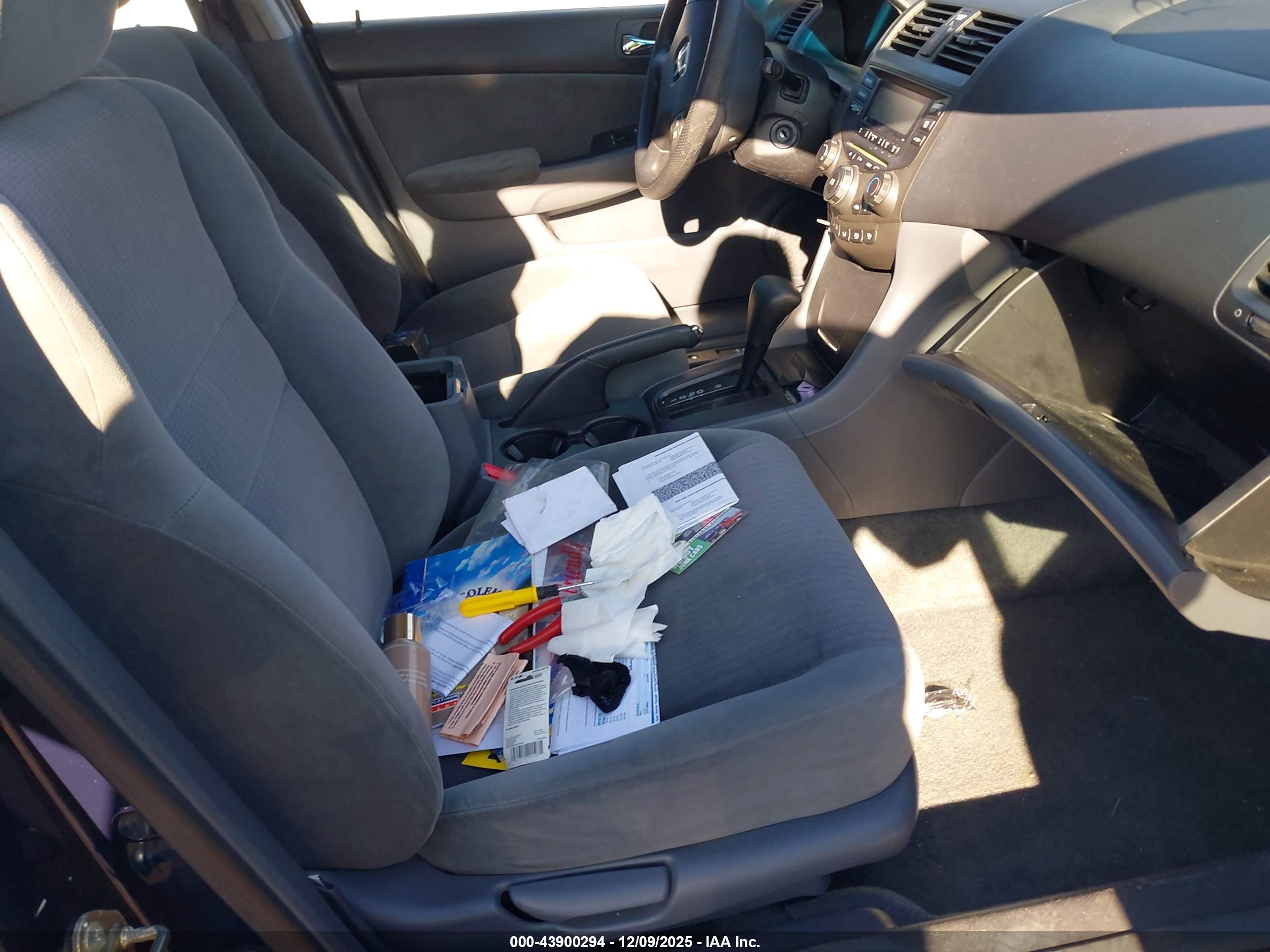 HONDA ACCORD image 5