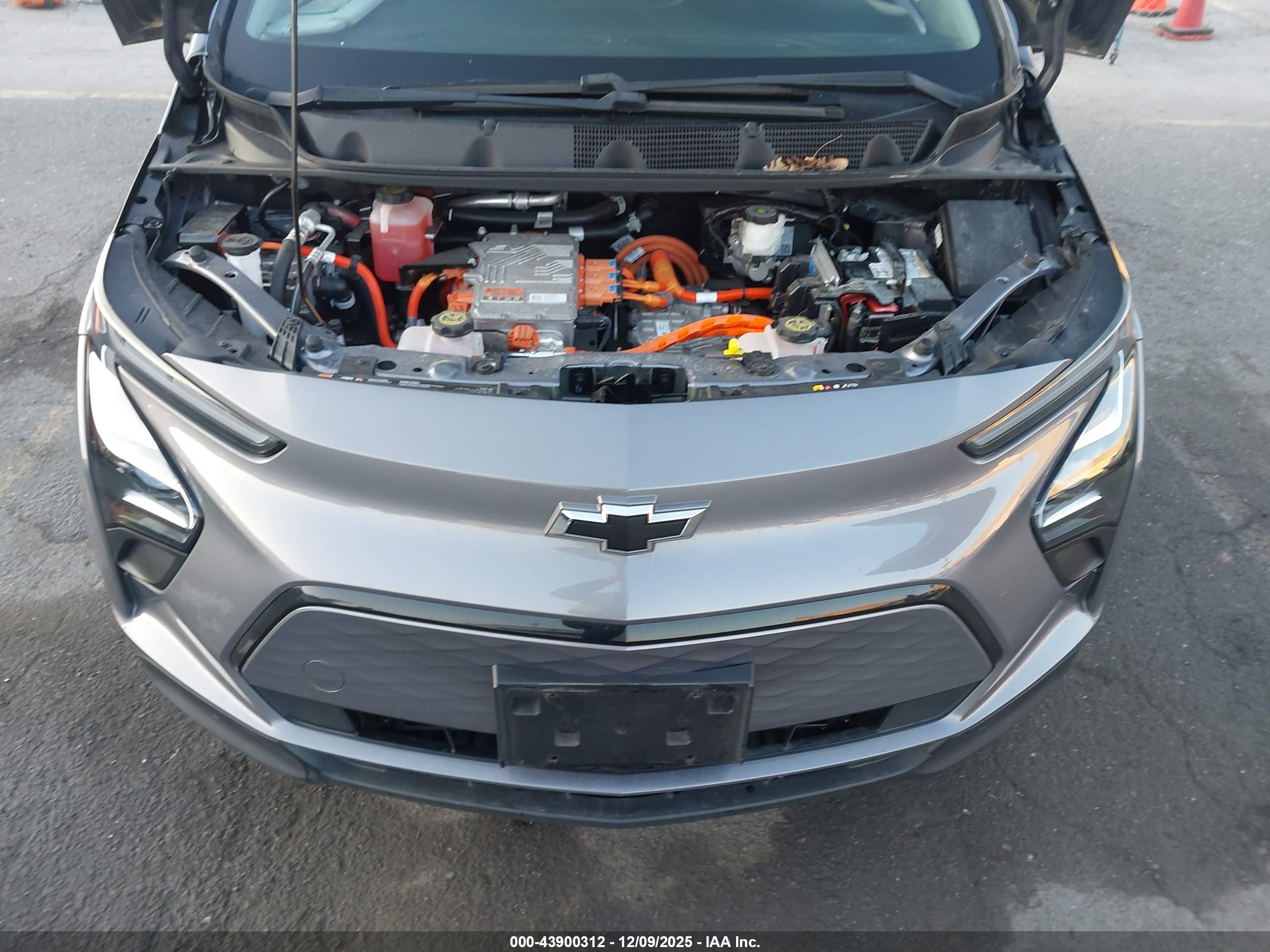 CHEVROLET BOLT image 10