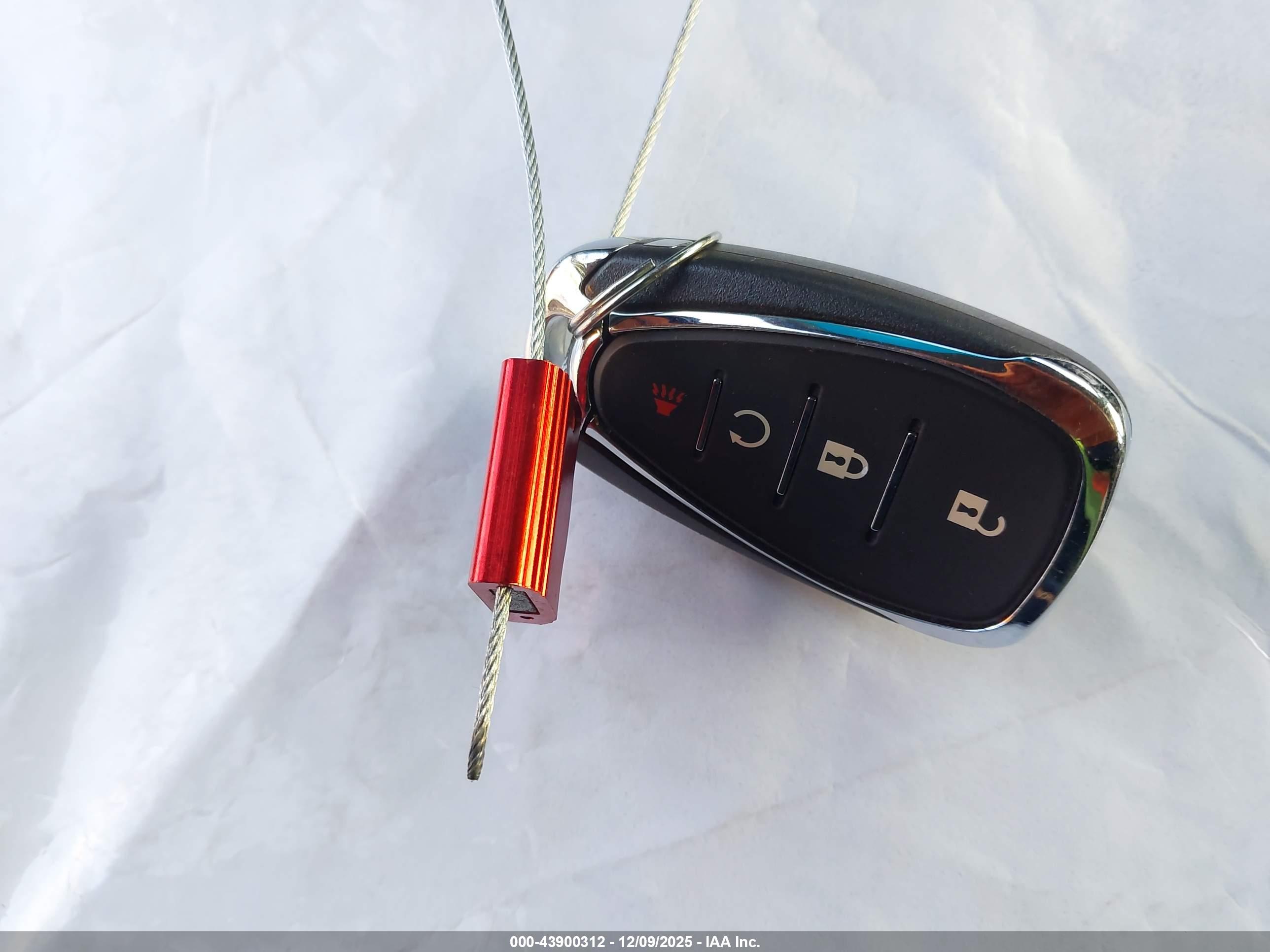 CHEVROLET BOLT image 11