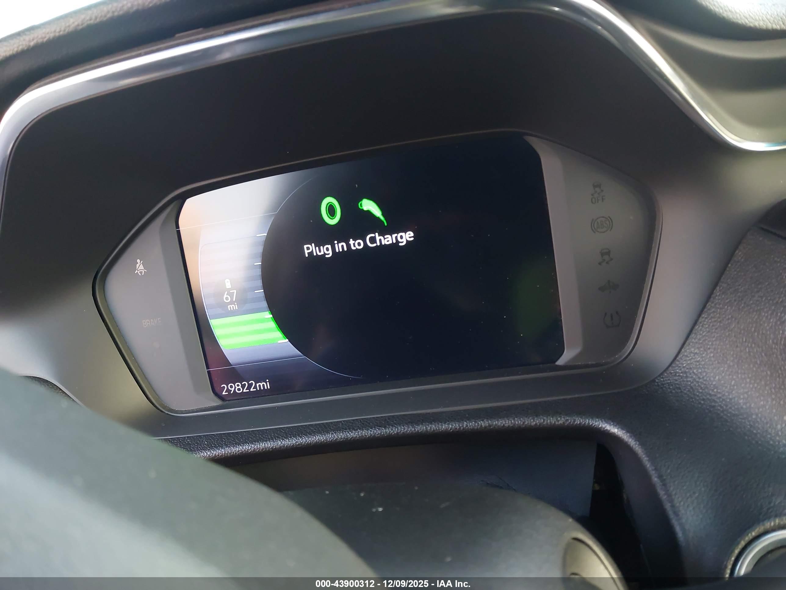 CHEVROLET BOLT image 7